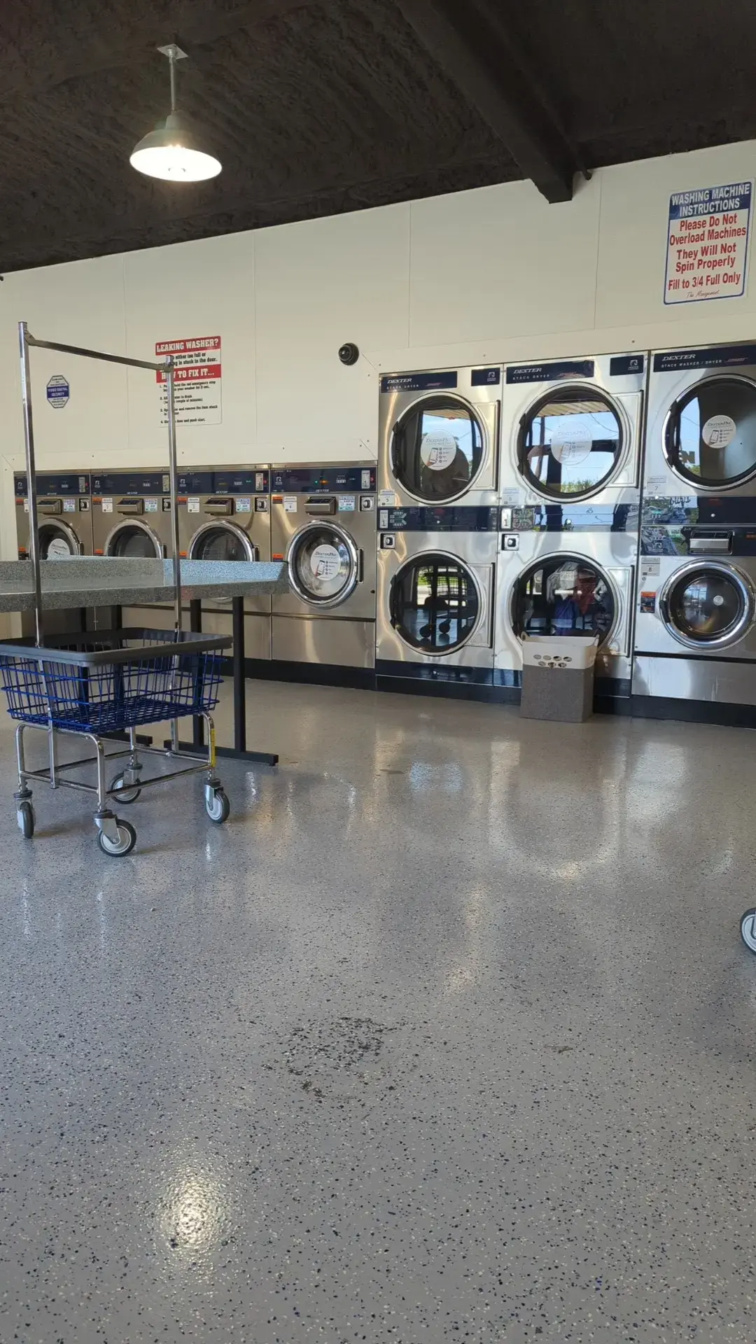 The Washtub Laundromat thumbnail 8