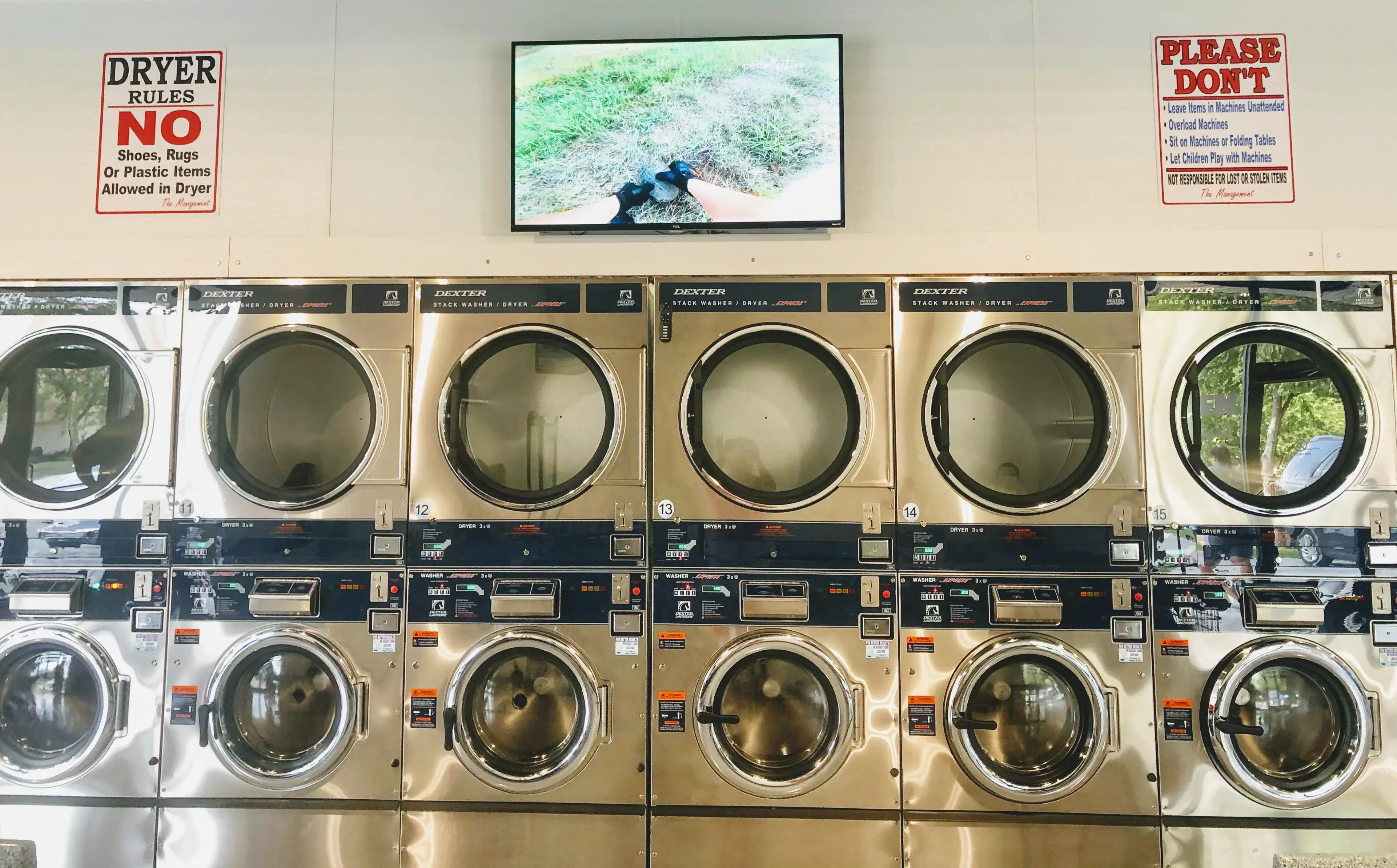 The Washtub Laundromat thumbnail 9