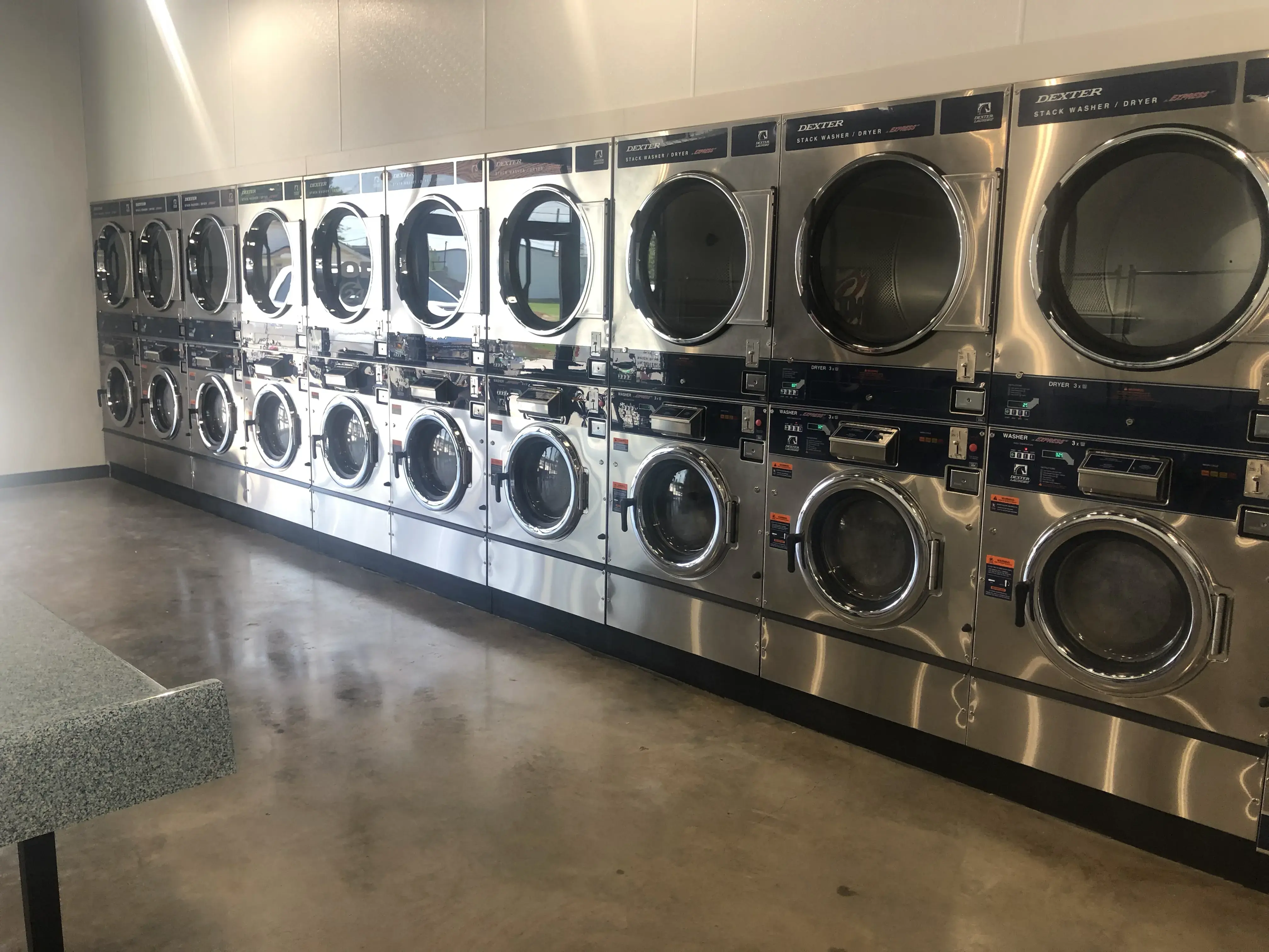 The Washtub Laundromat thumbnail 5