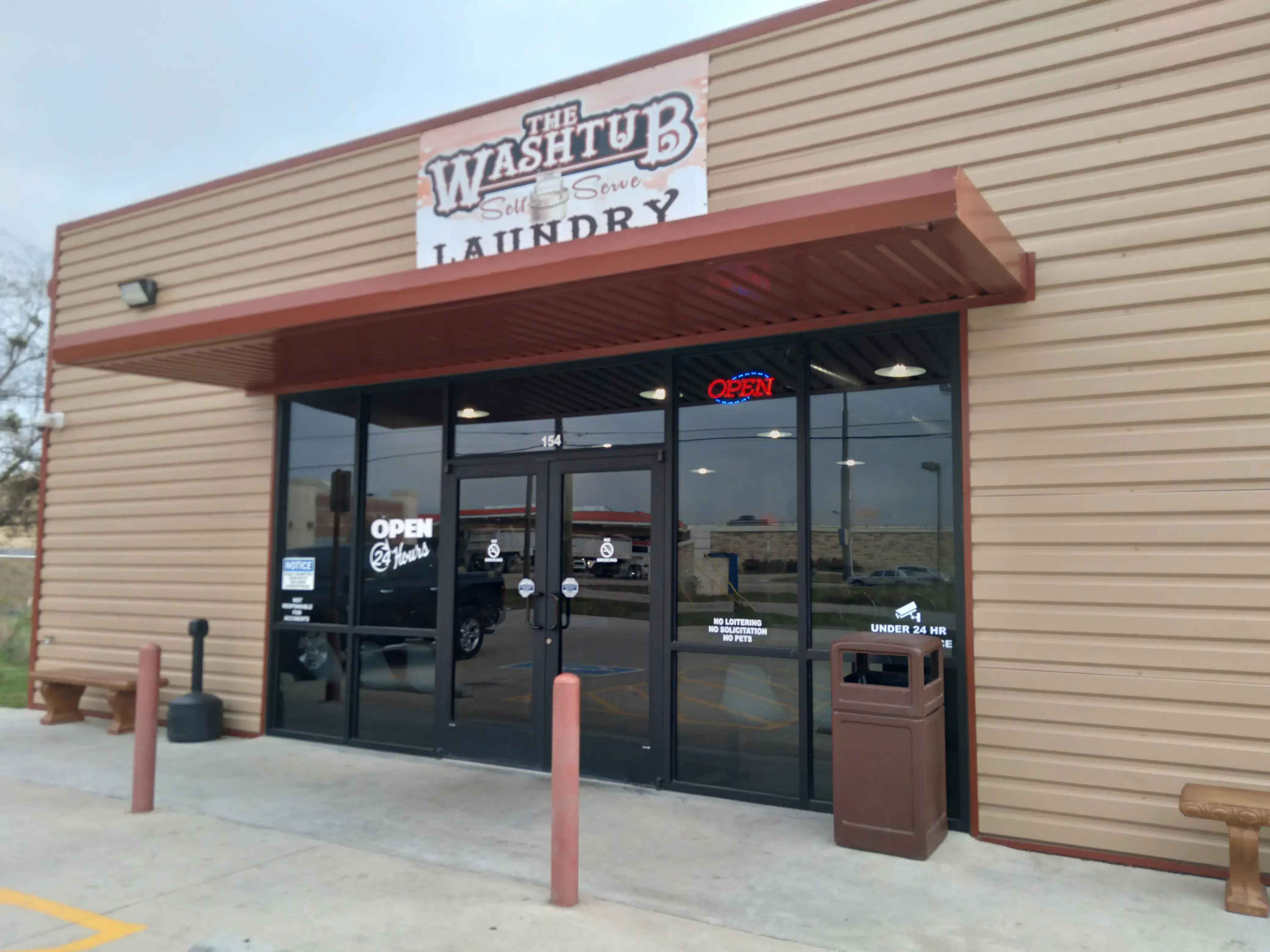 The Washtub Laundromat - Image 3