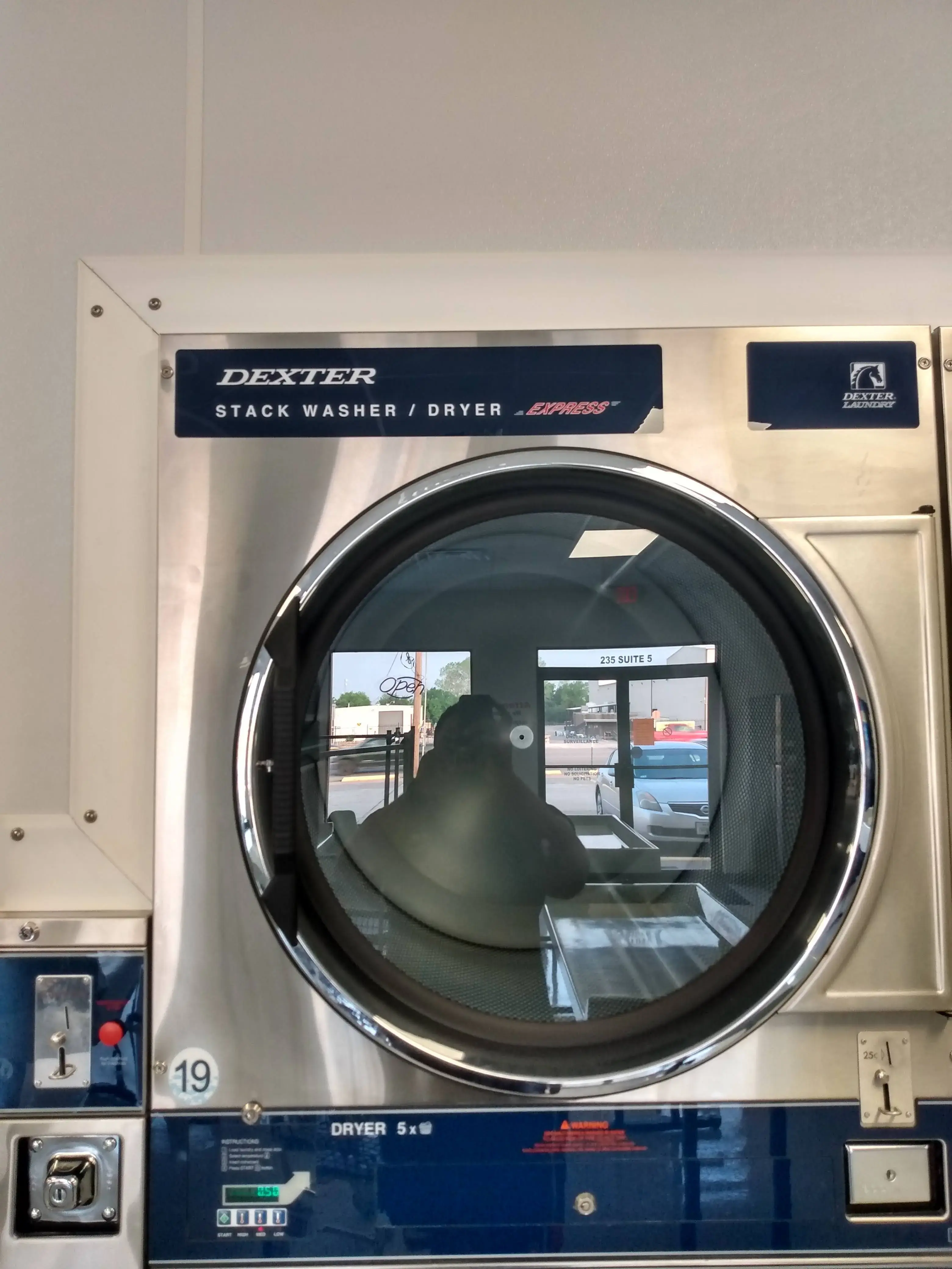 The Washtub Laundromat thumbnail 6