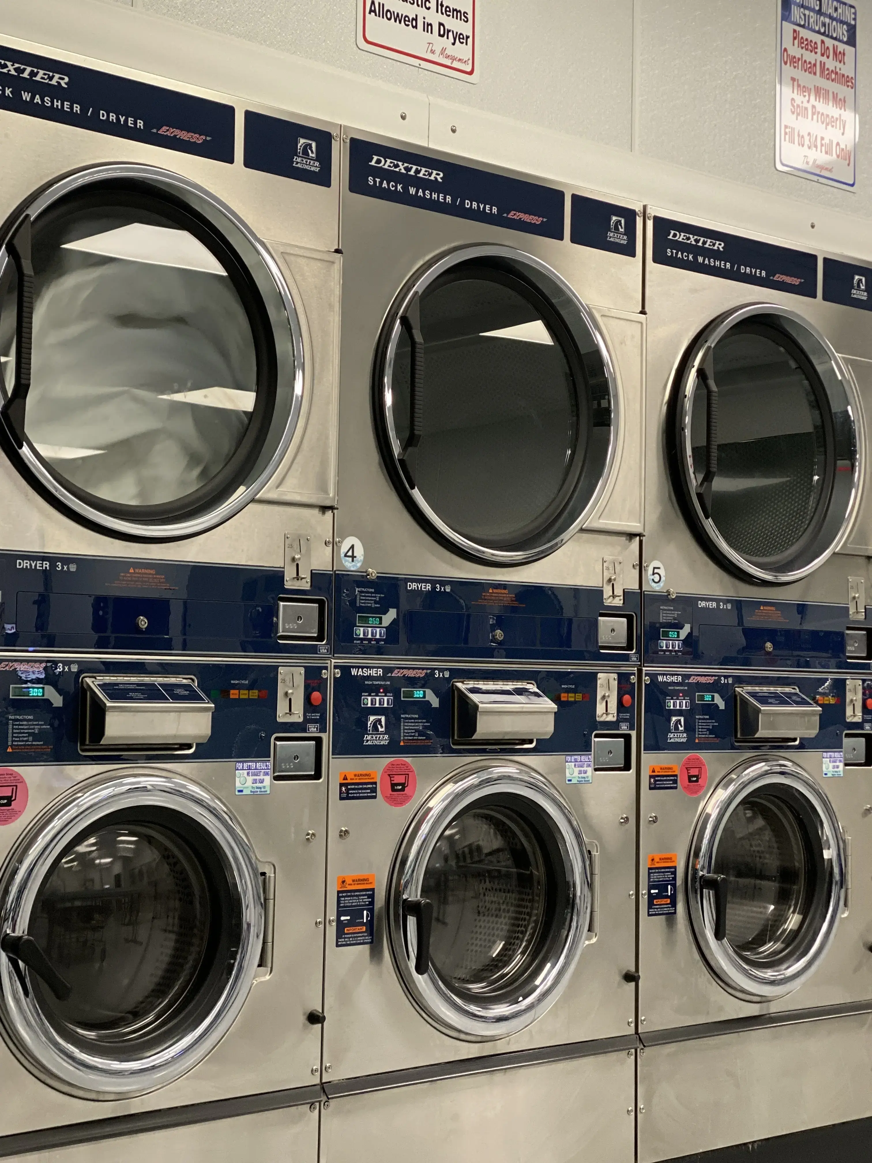 The Washtub Laundromat - Image 11