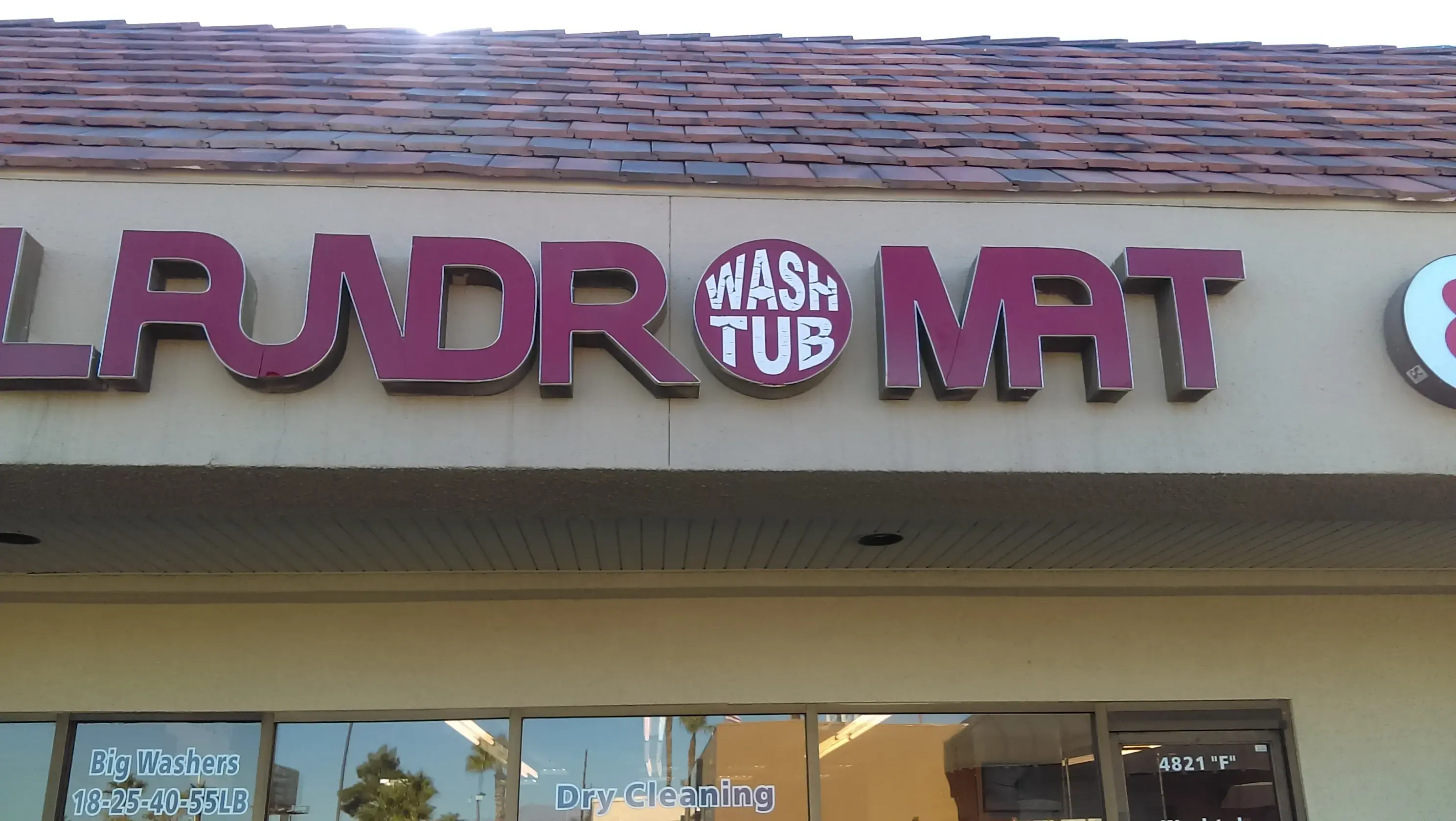 The Washtub Laundromat thumbnail 18