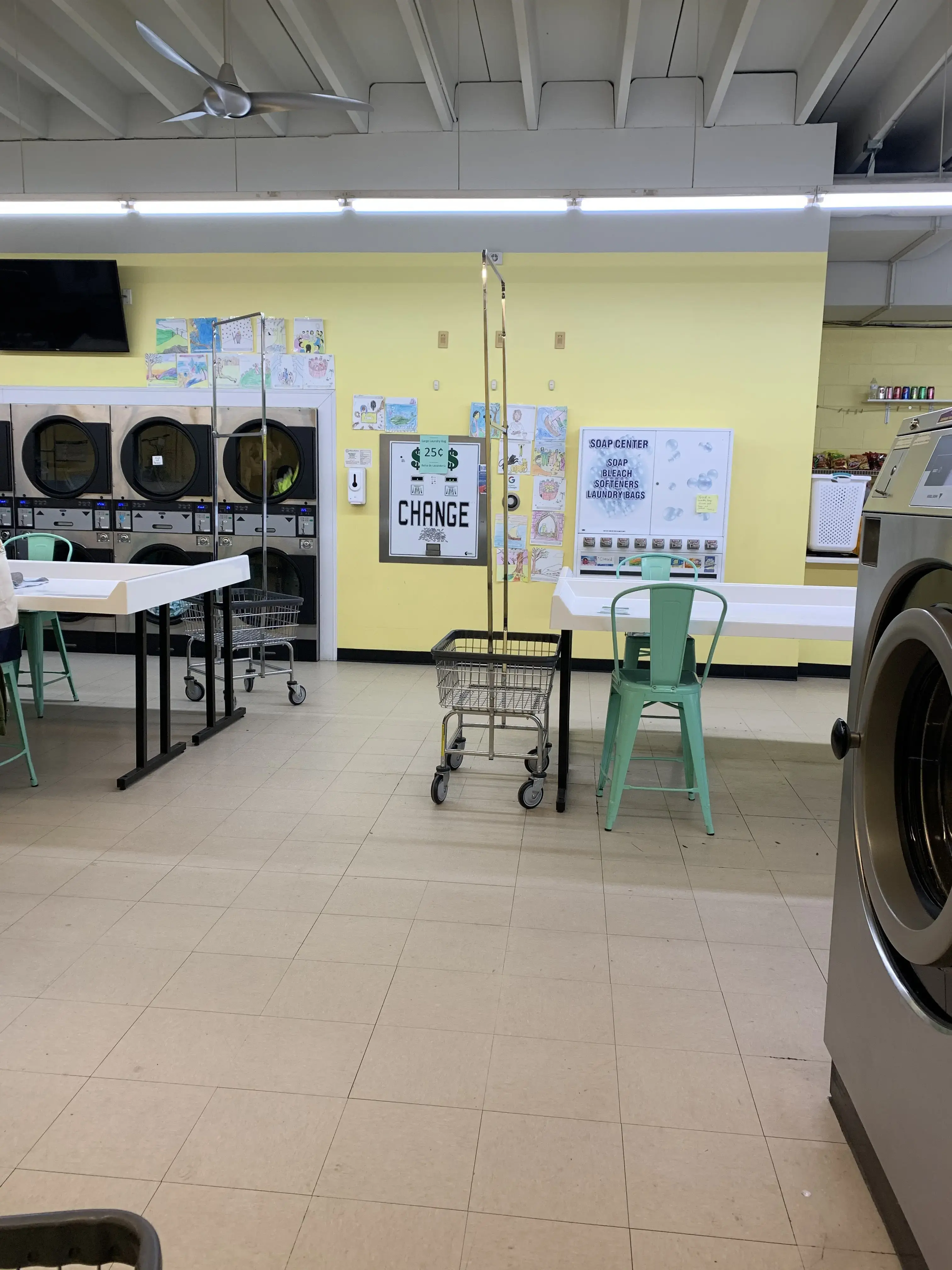 The Wishy Washy Laundry thumbnail 6