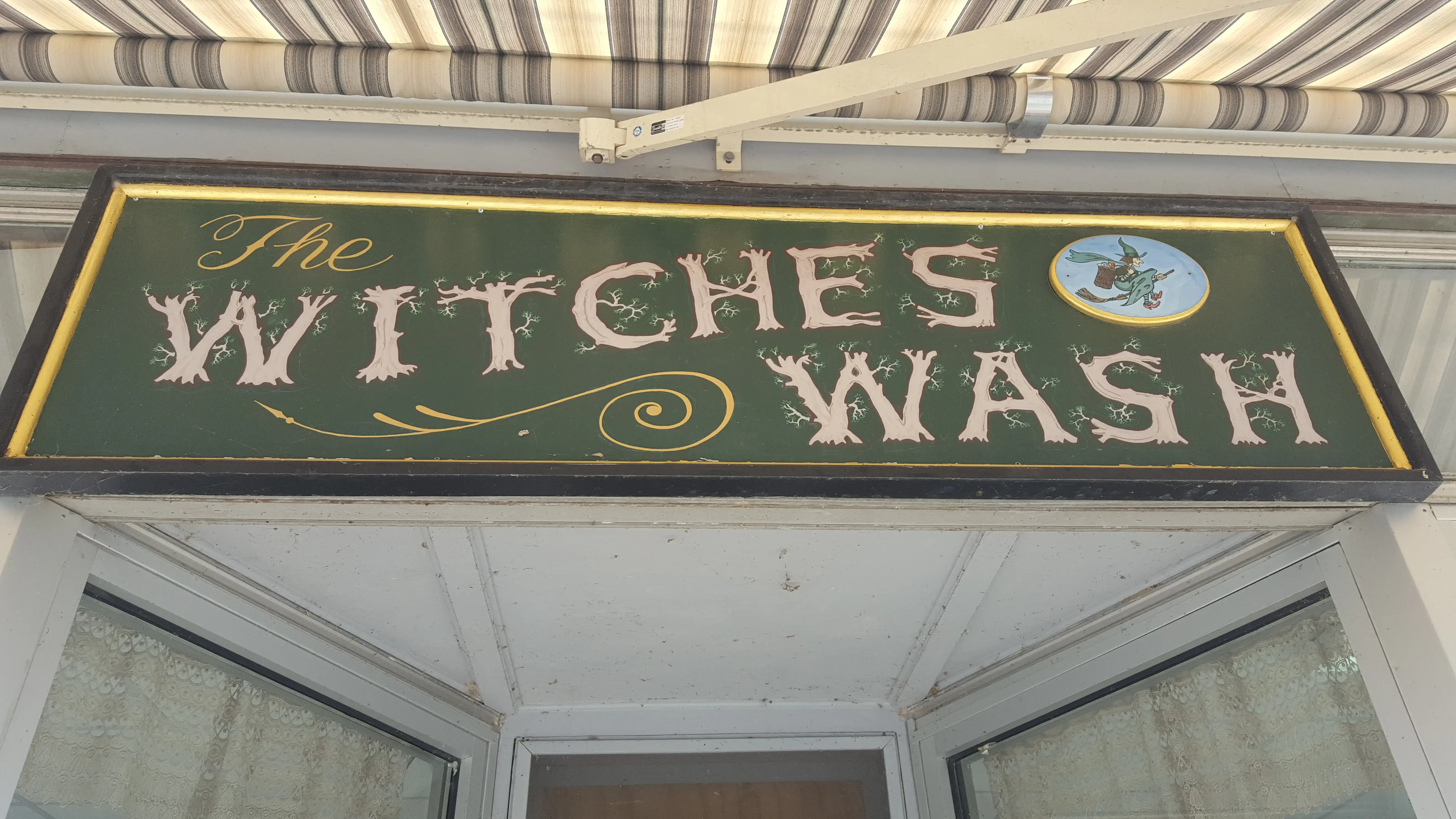 The Witches Wash thumbnail 6
