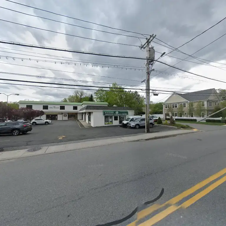 Thornwood Cleaners thumbnail 10