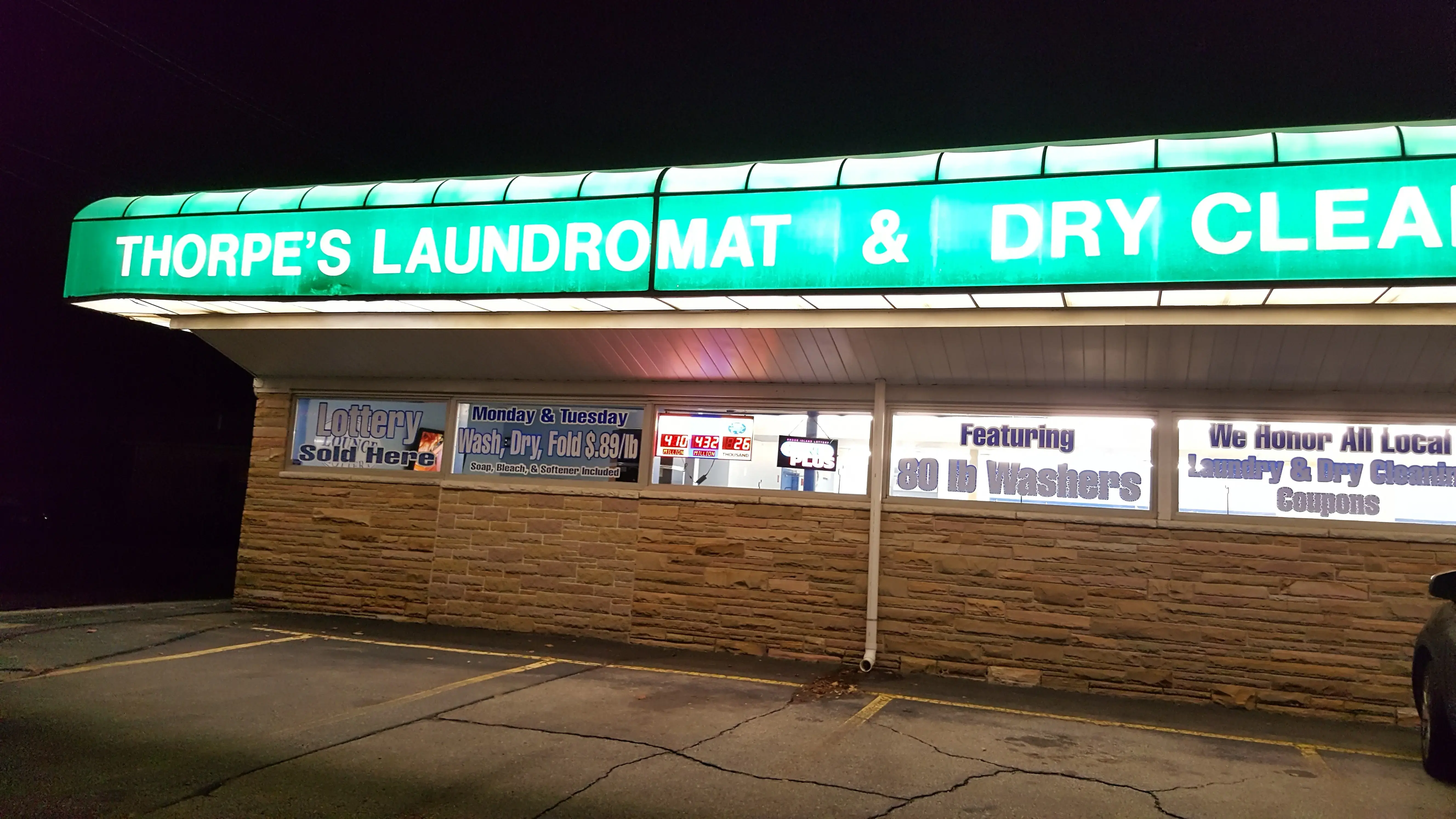 Thorpe's Laundromat & Dry Cleaning thumbnail 3