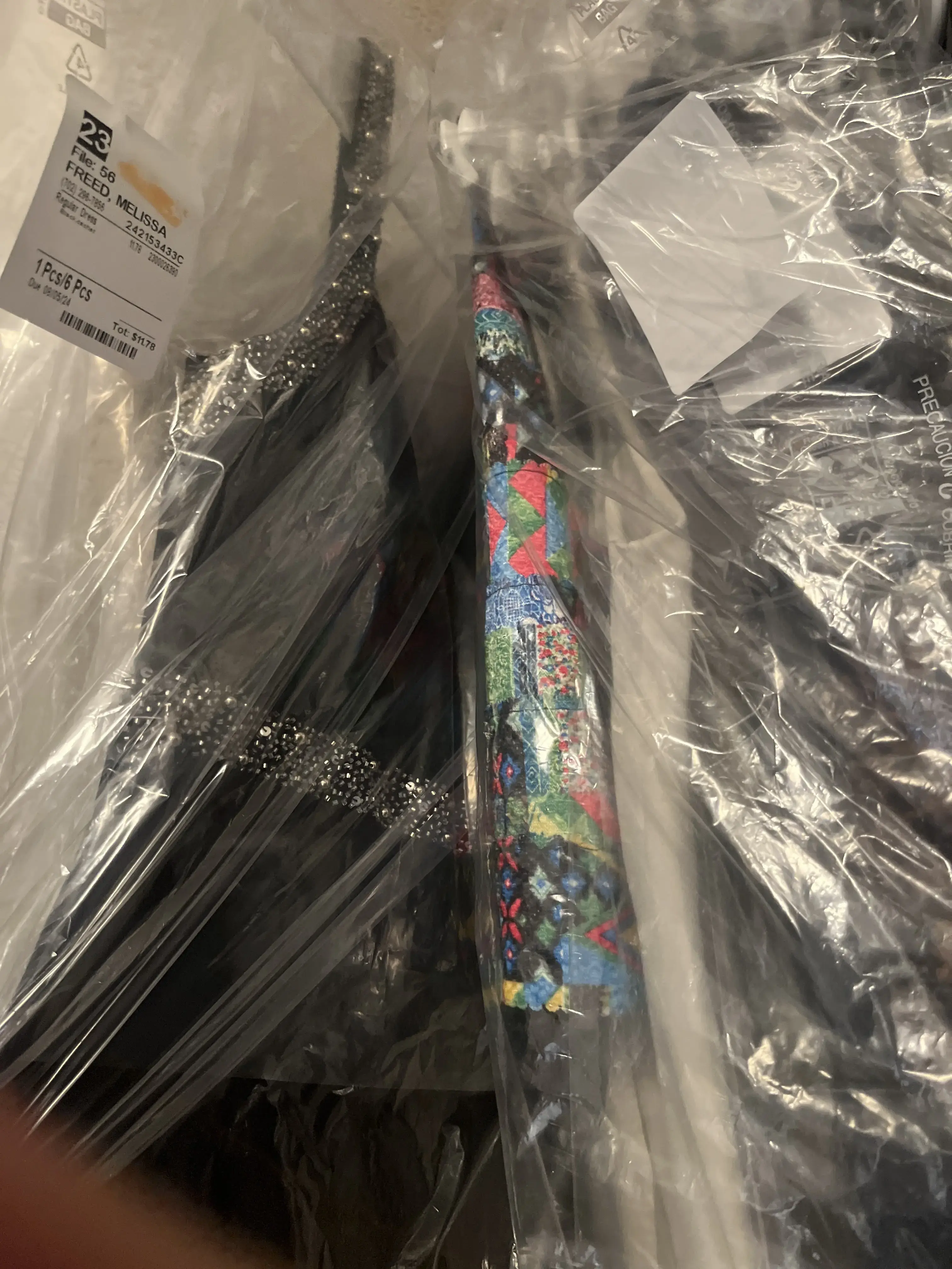 Thrift DLux Cleaners - Image 3