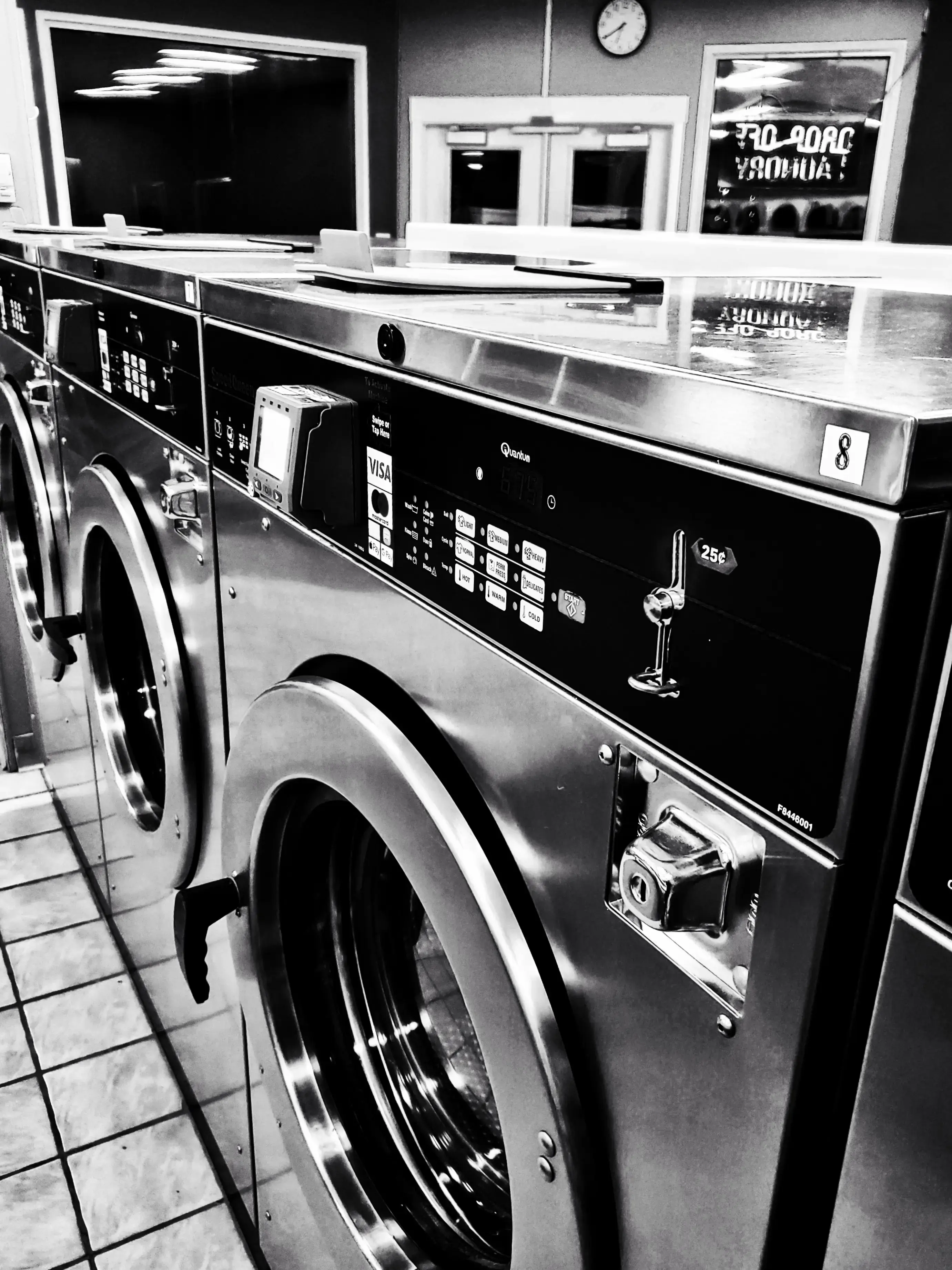 Thrifty Bundle Laundromat - Image 3