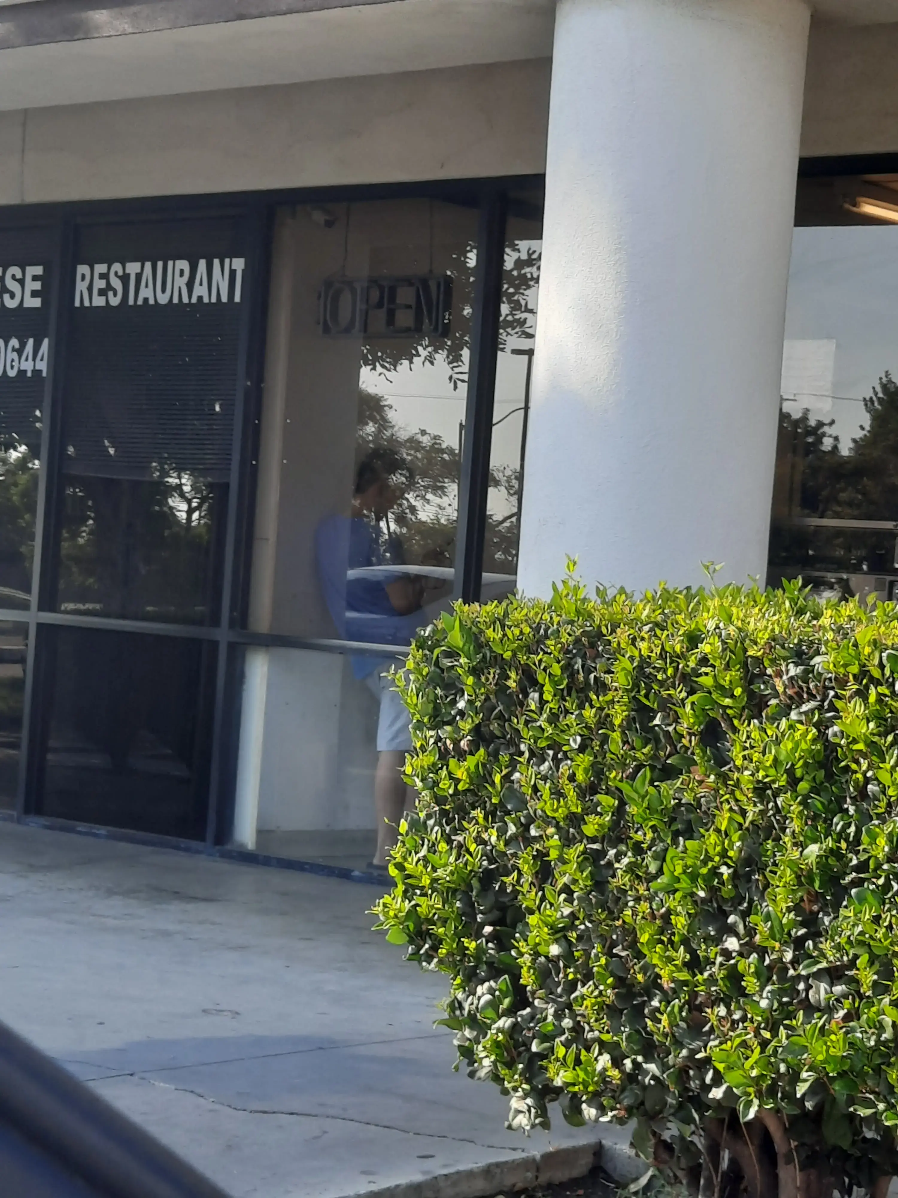 Thrifty Coin Laundry - Image 5