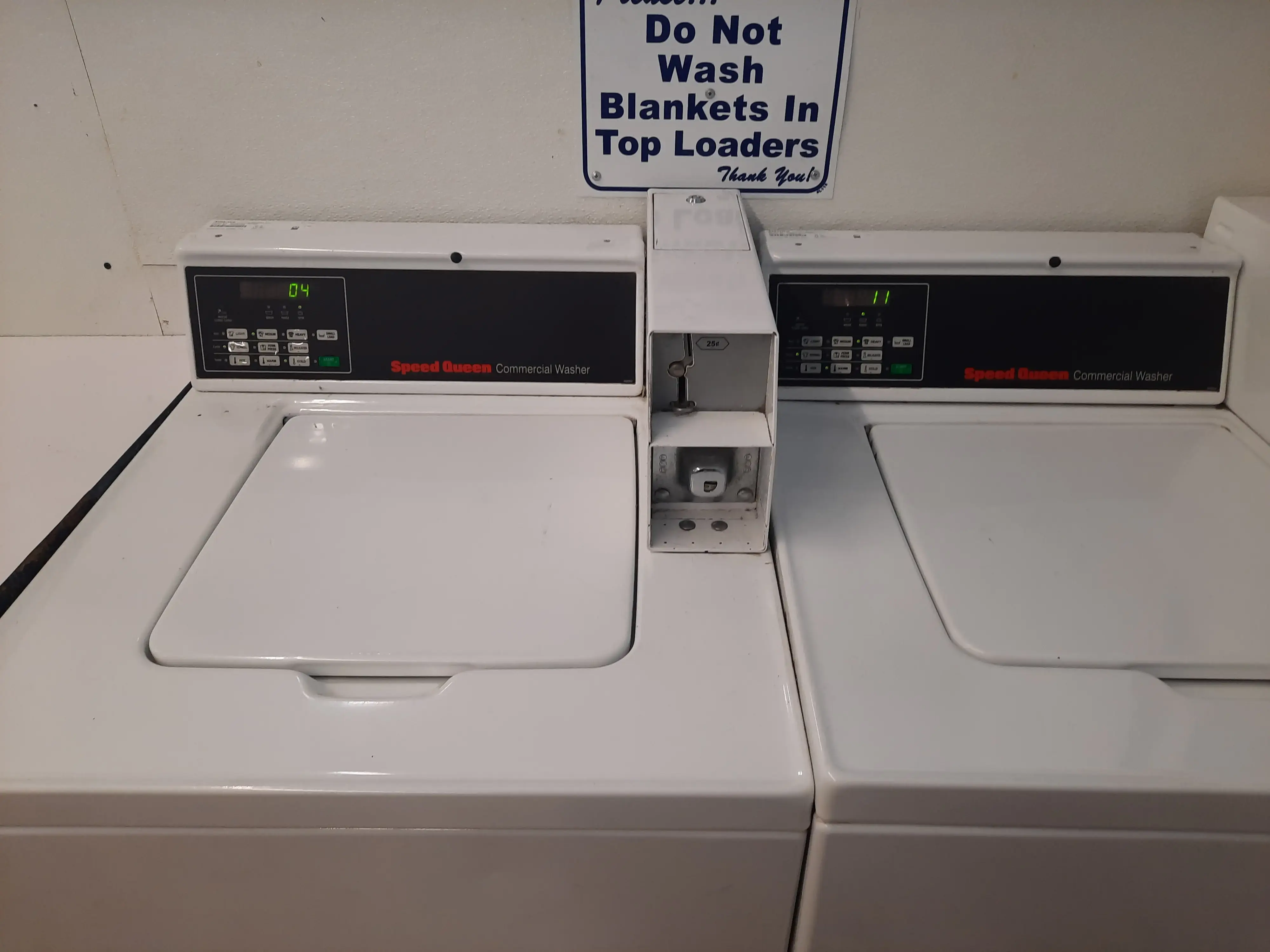 Thrifty Coin Laundry thumbnail 12