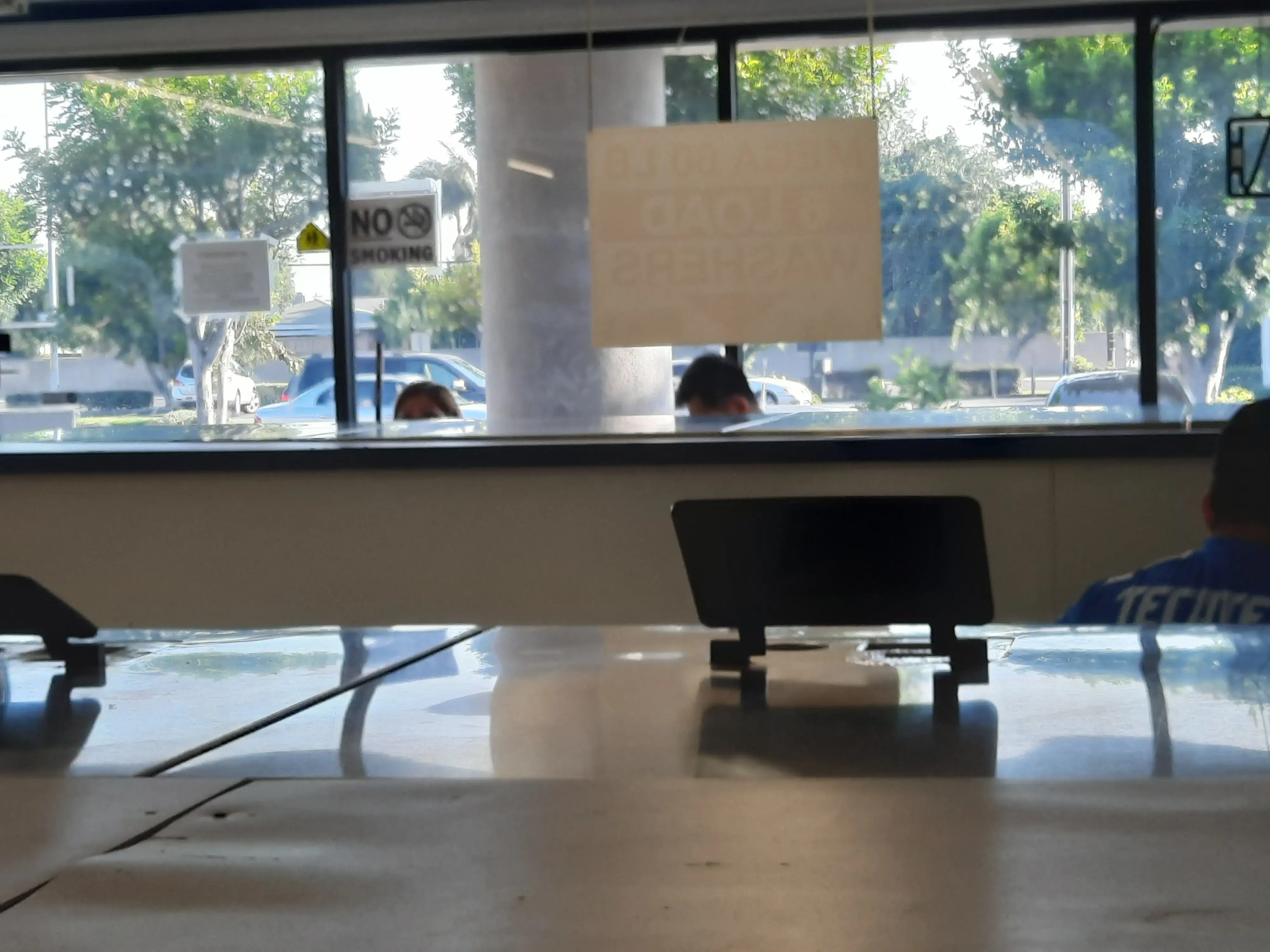 Thrifty Coin Laundry - Image 8