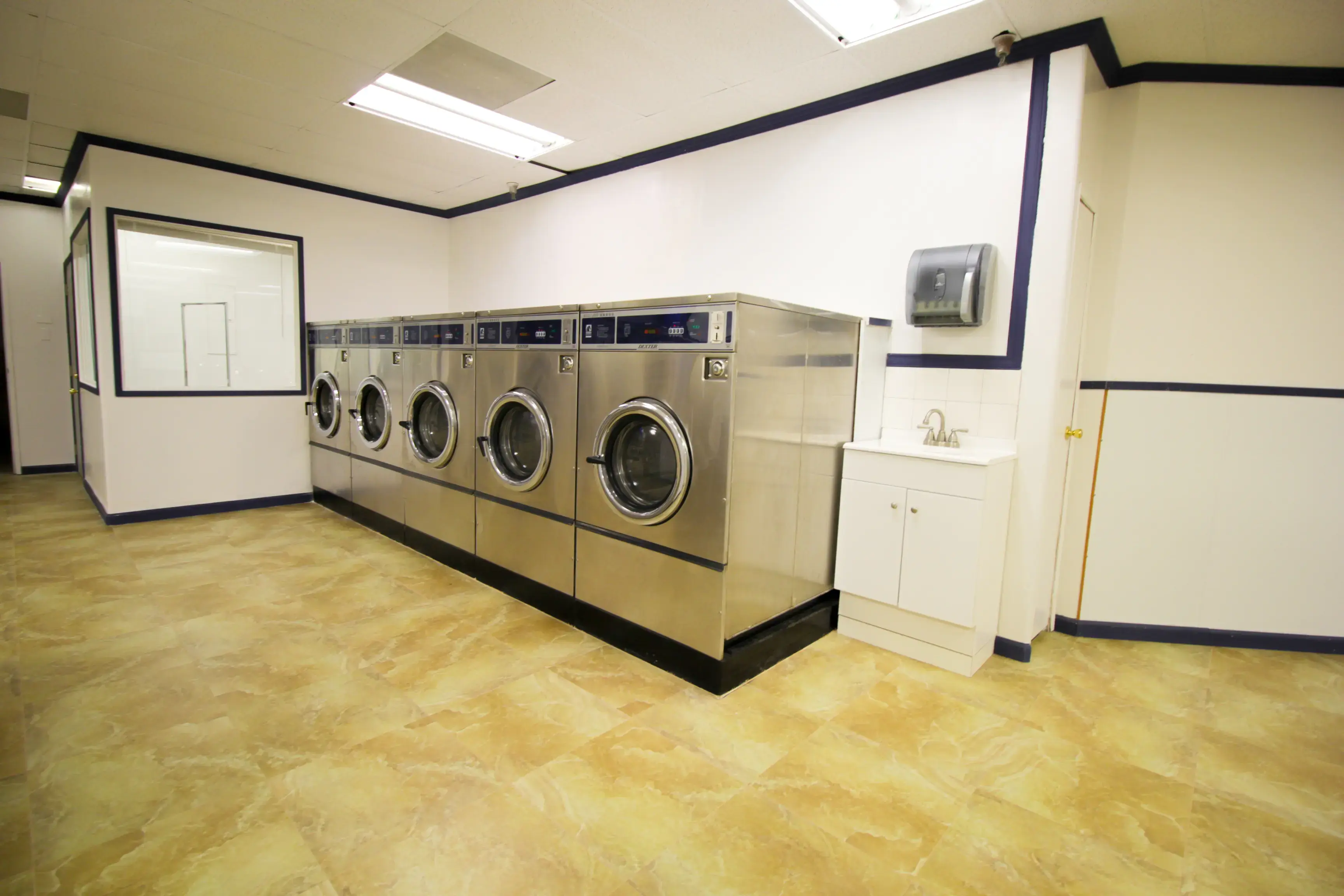 Thrifty Laundry thumbnail 16