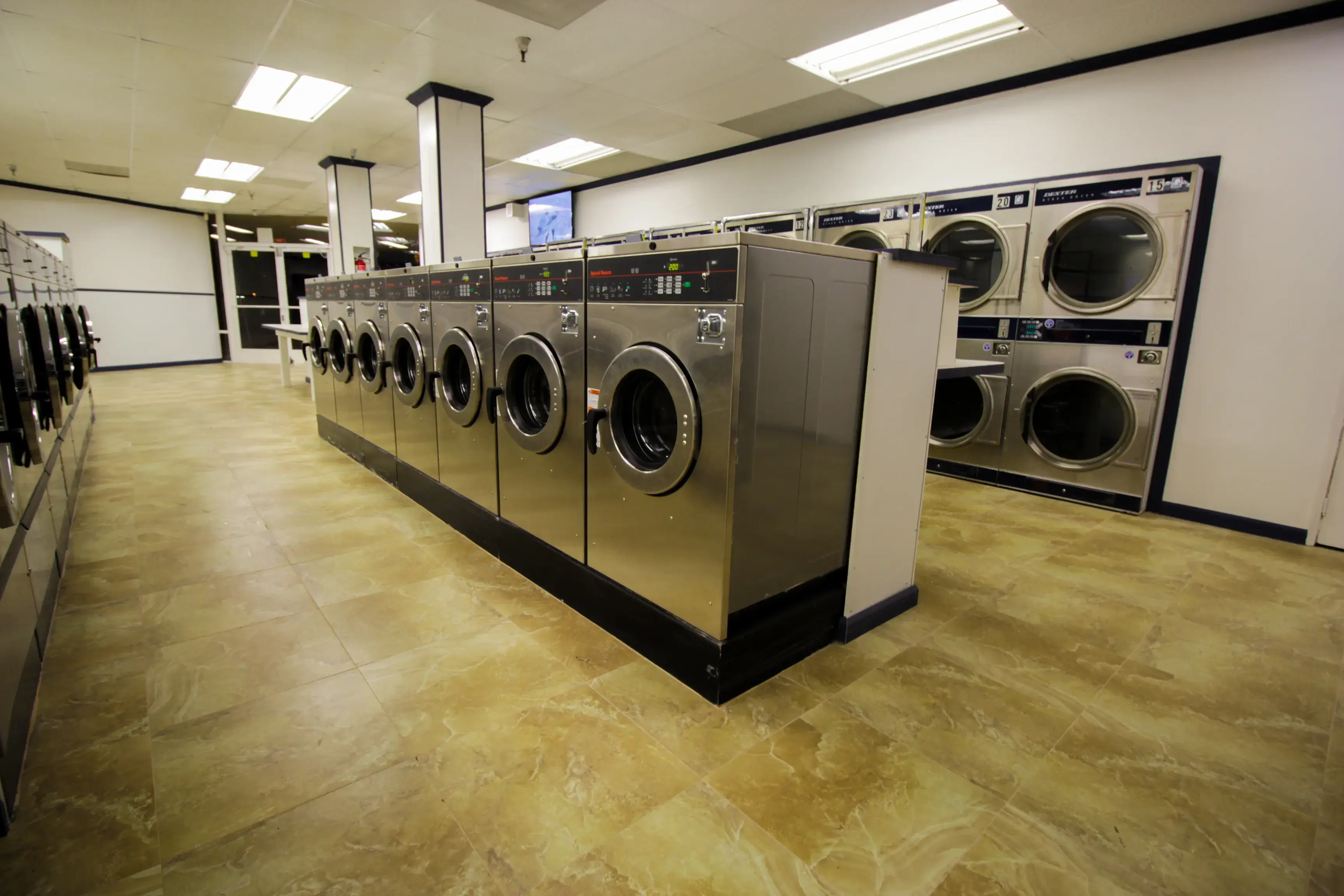 Thrifty Laundry - Image 20