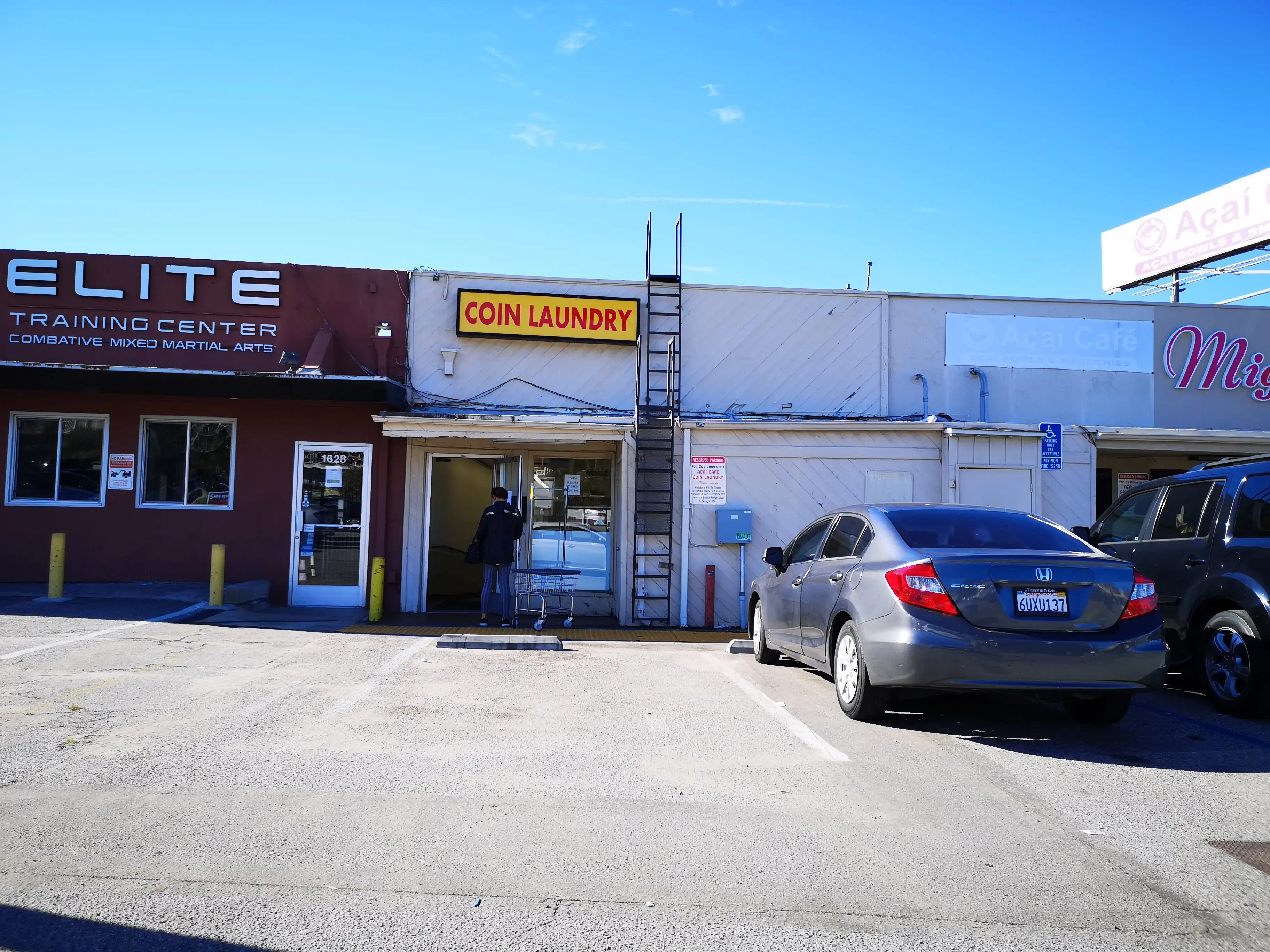 Thrifty Wash & Cleaners thumbnail 10