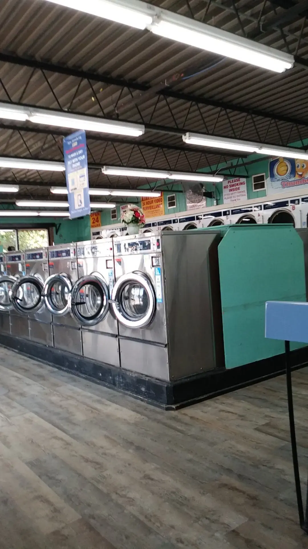 Thumbs Up Laundry Inc. thumbnail 11