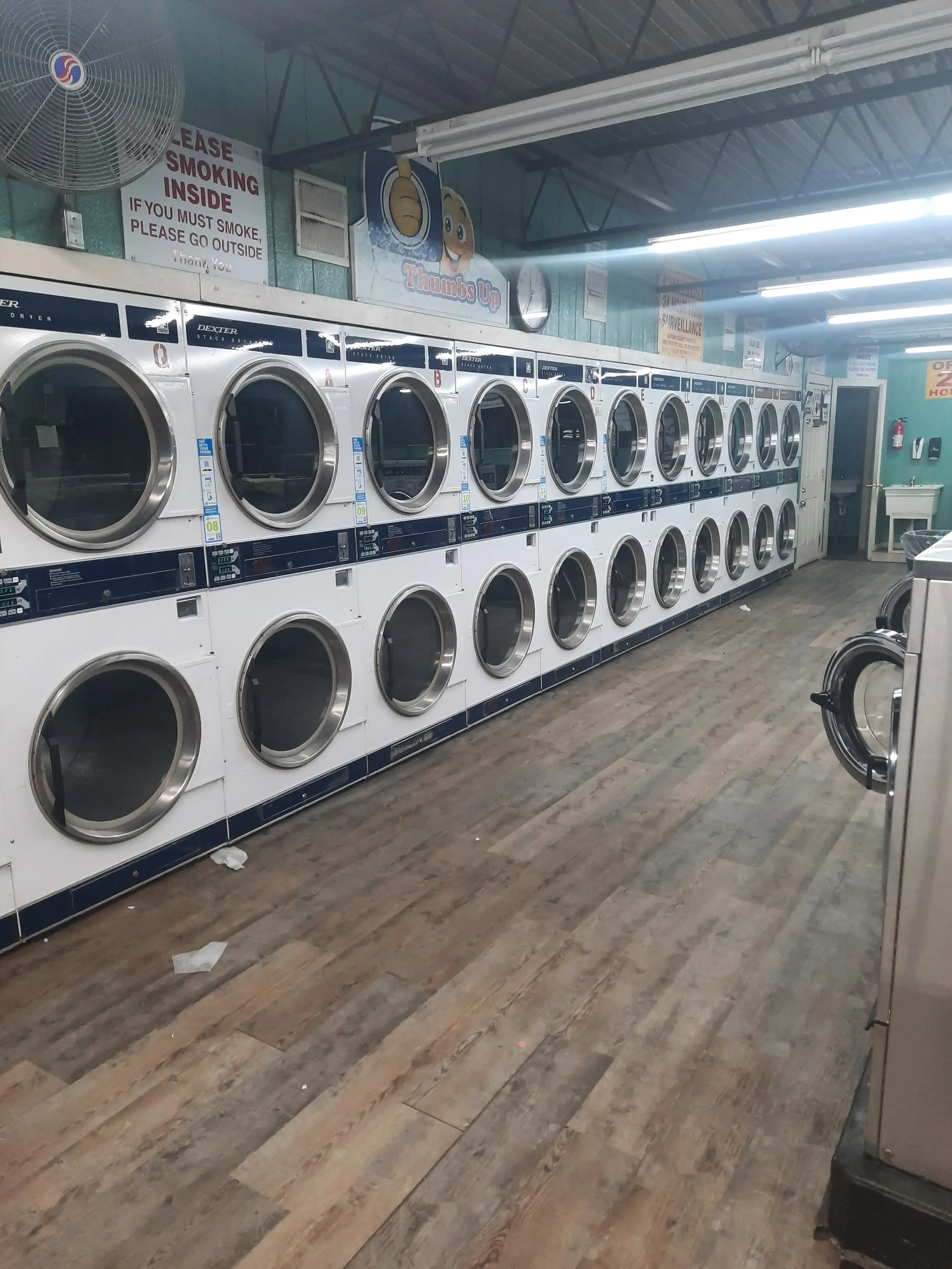 Thumbs Up Laundry Inc. - Image 8