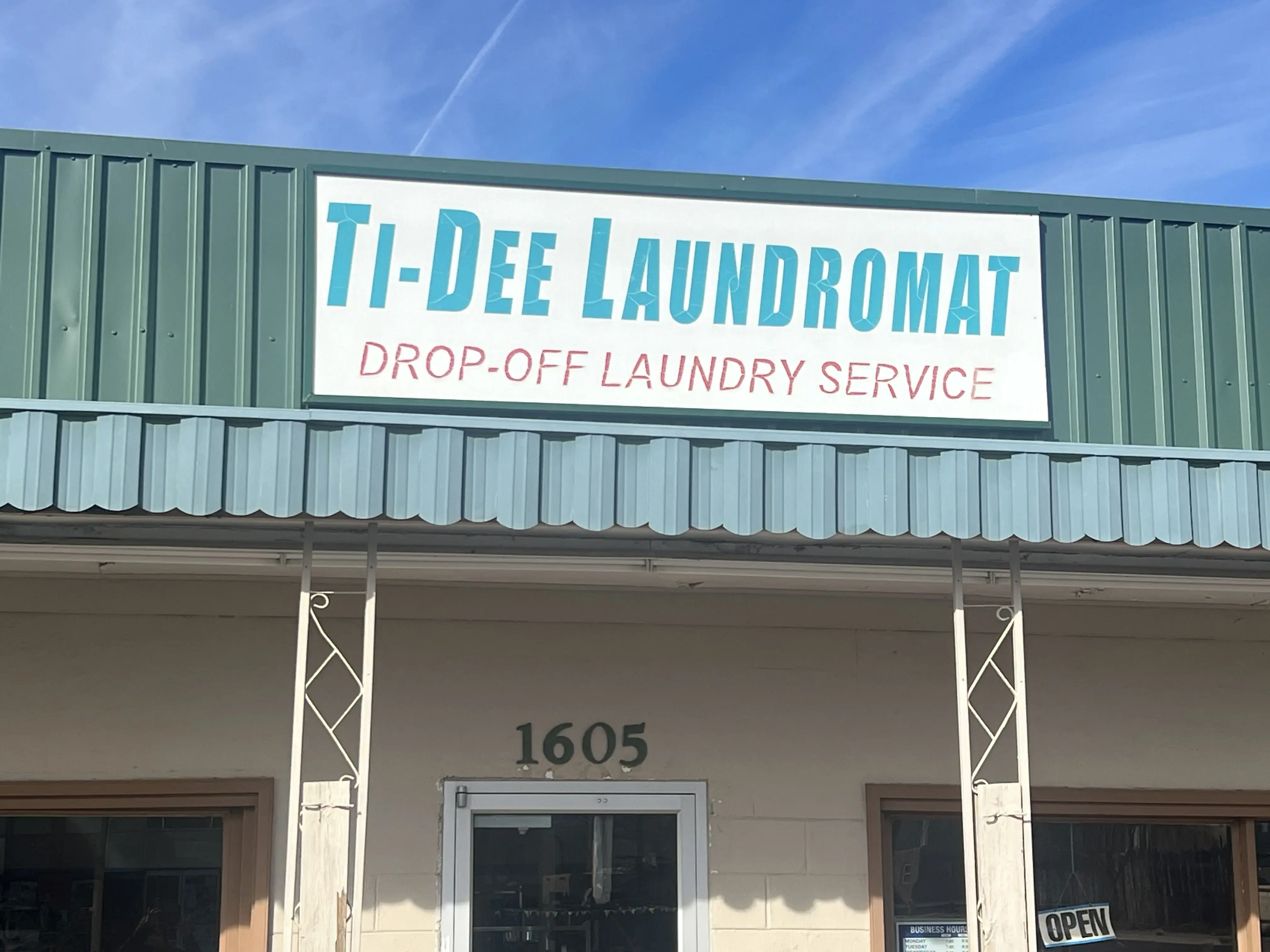 Ti-Dee Laundromat - Image 3