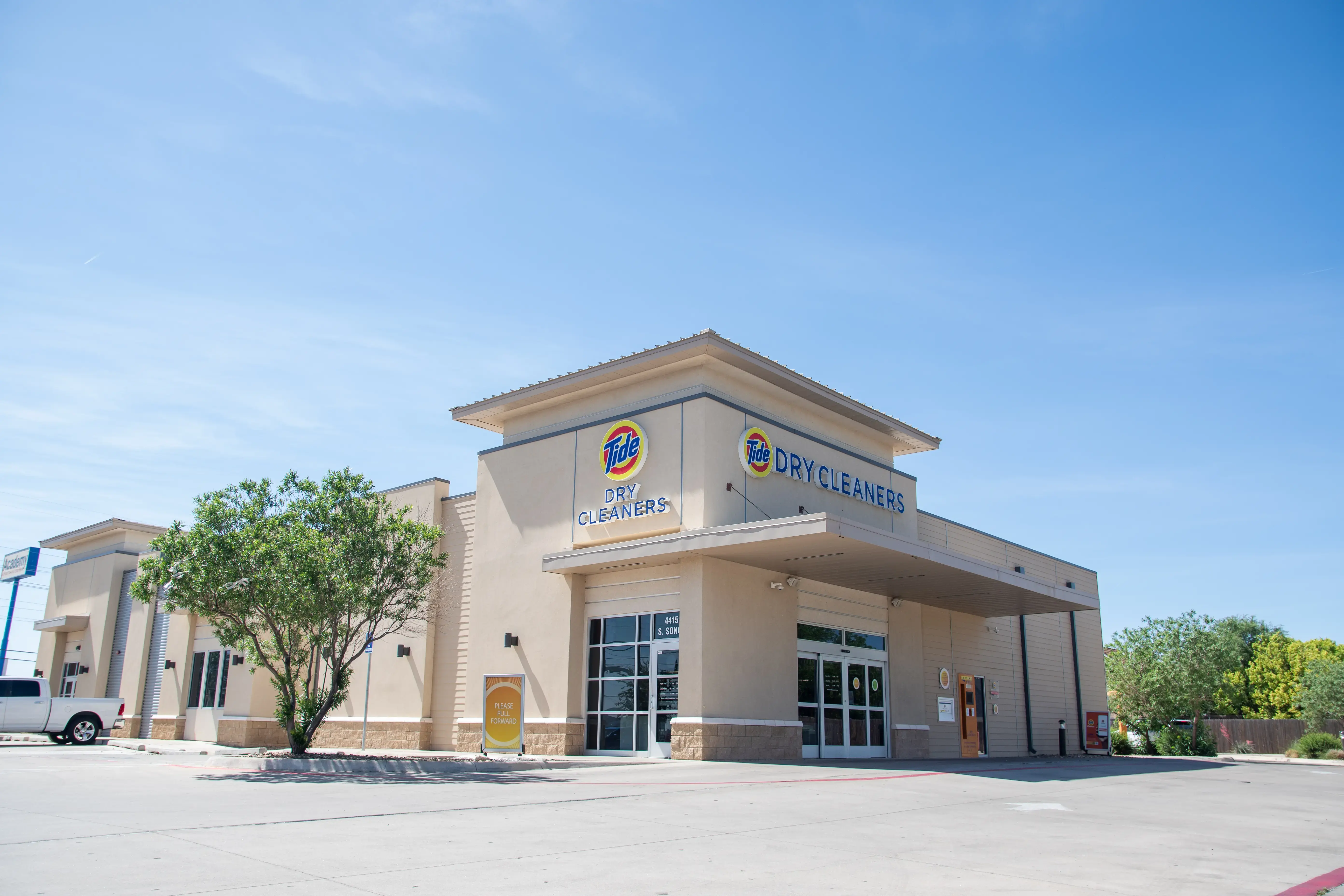 Tide Cleaners - Image 2