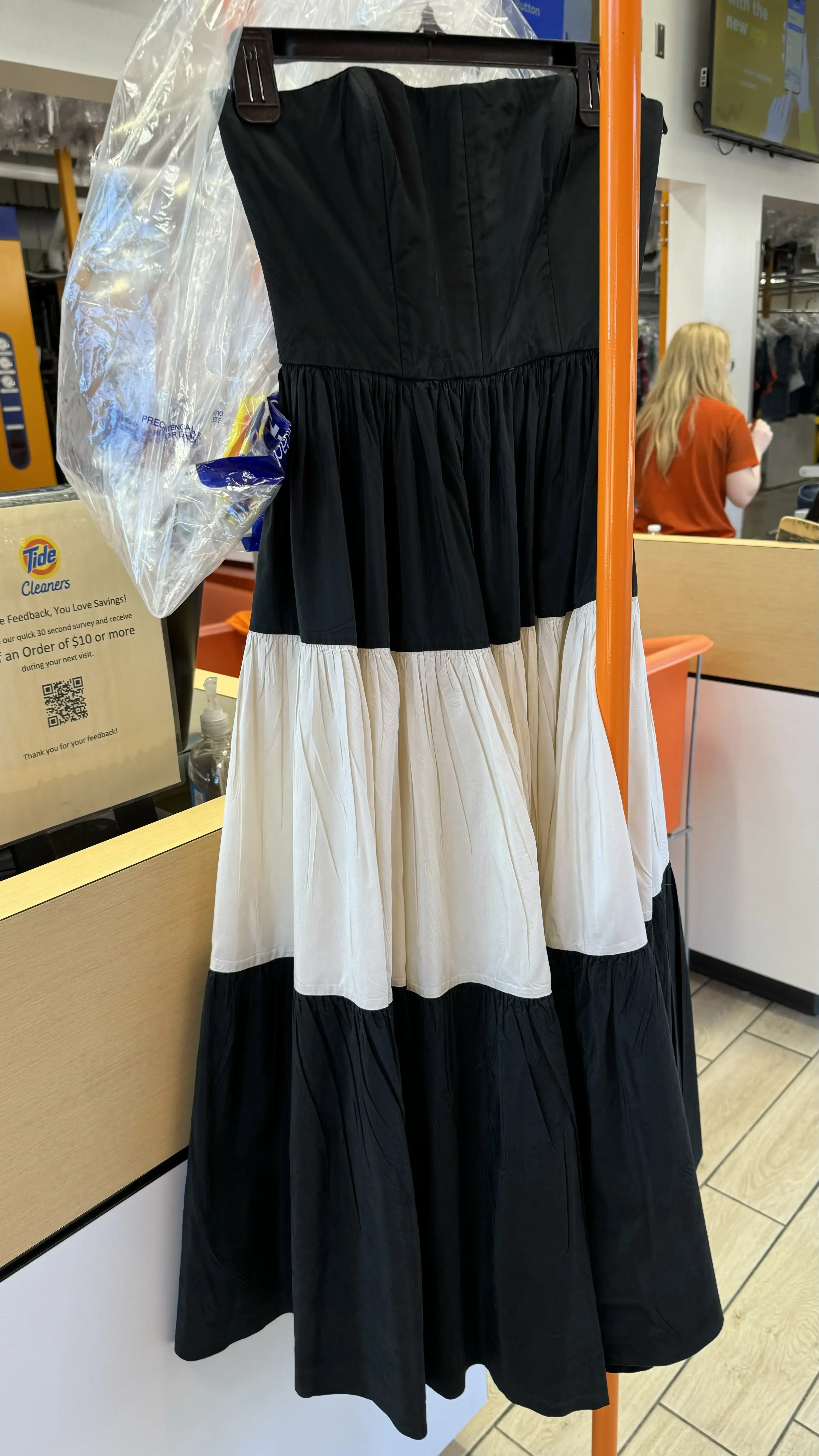 Tide Cleaners - Image 4