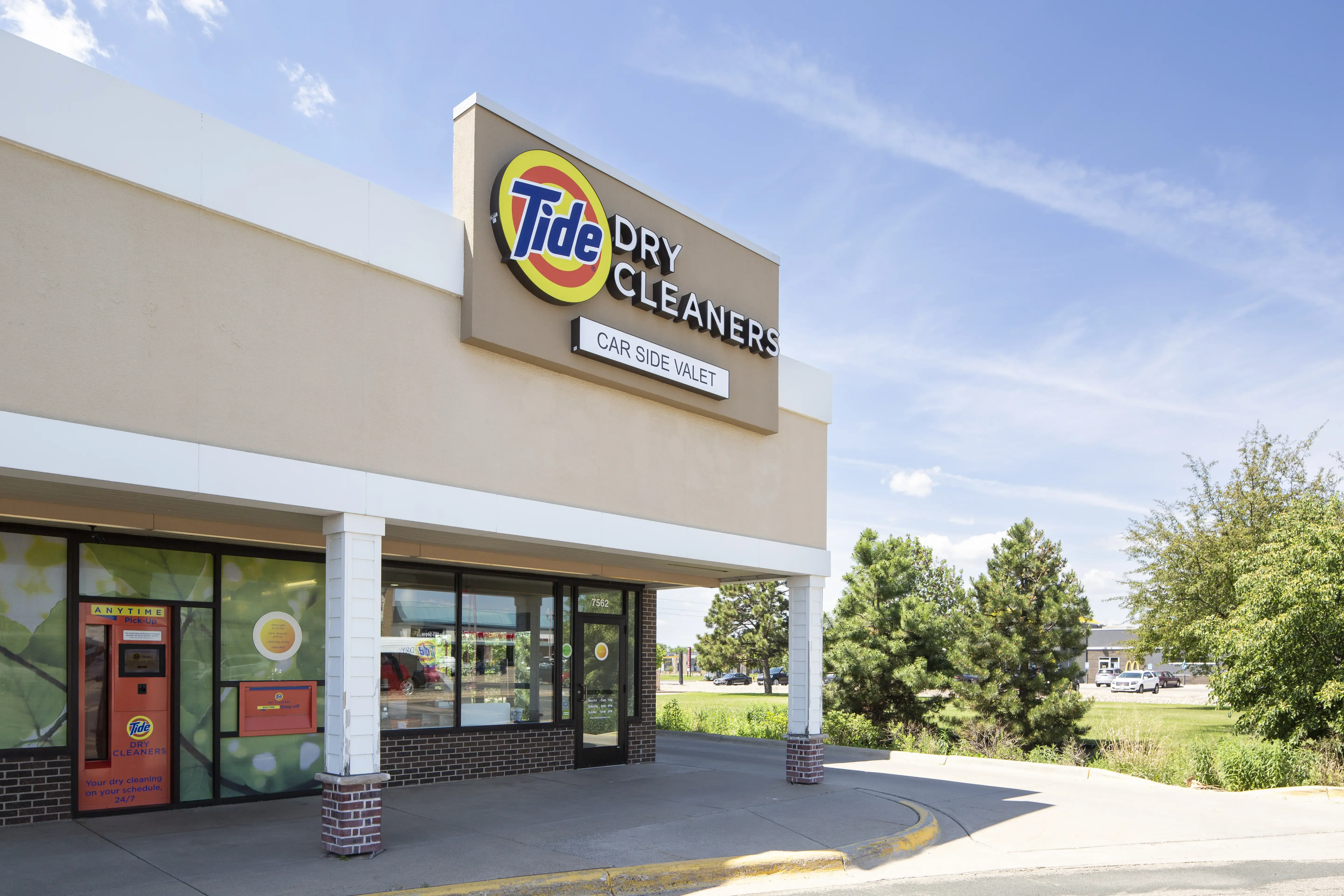 Tide Cleaners - Image 2