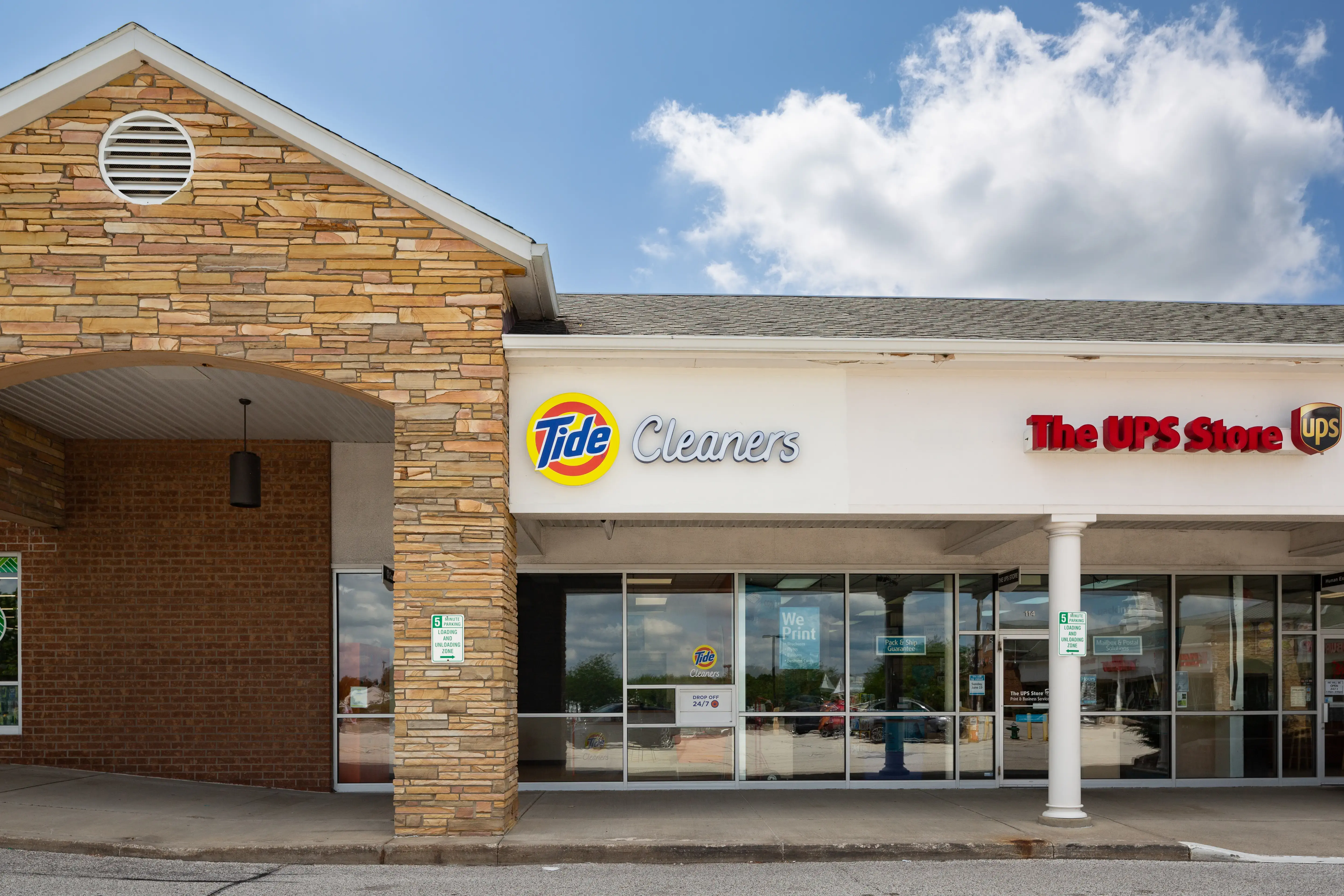 Tide Cleaners - Image 10