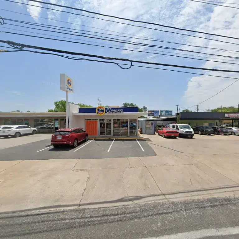 Tide Cleaners - Image 15