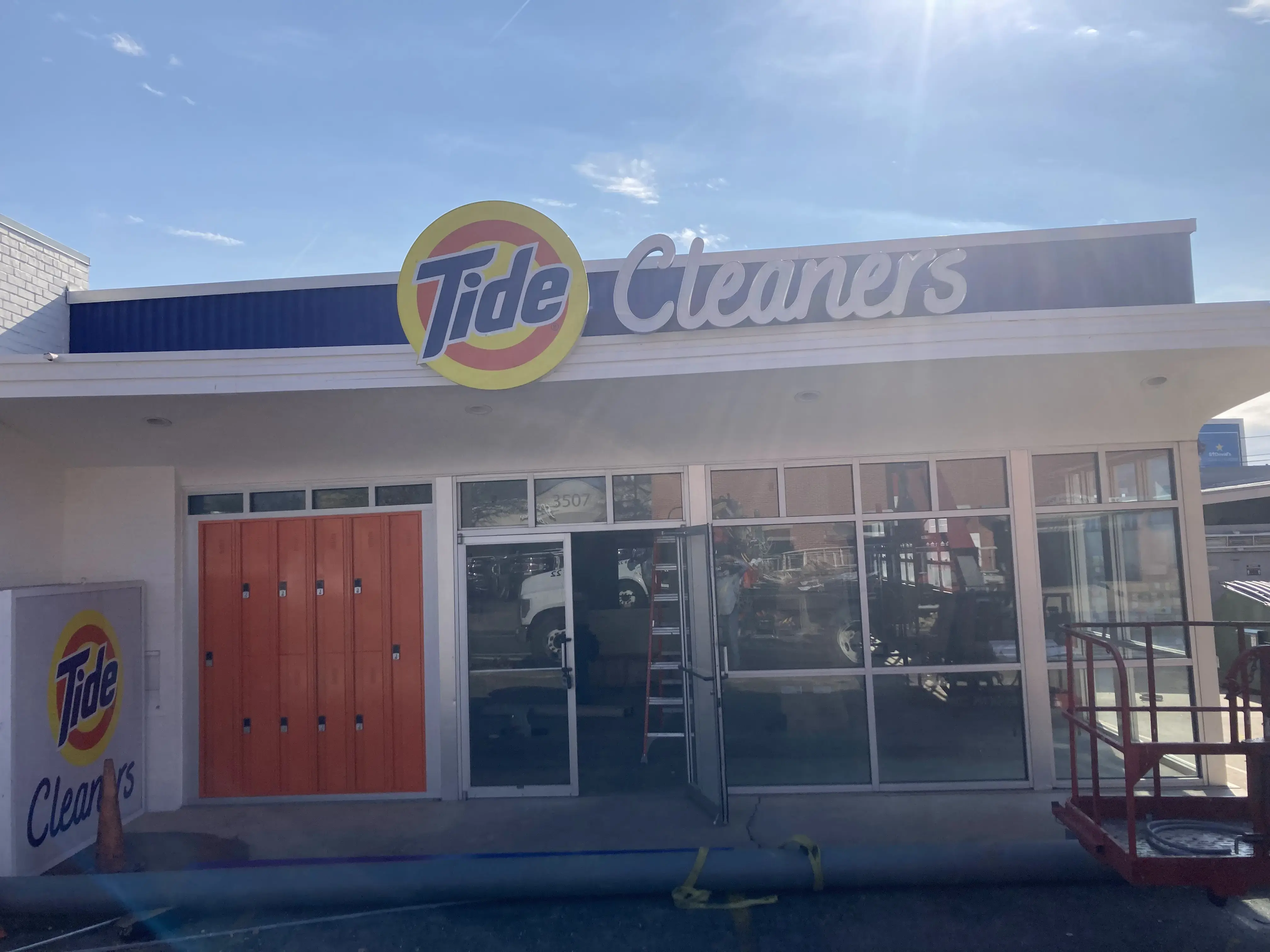 Tide Cleaners - Image 10