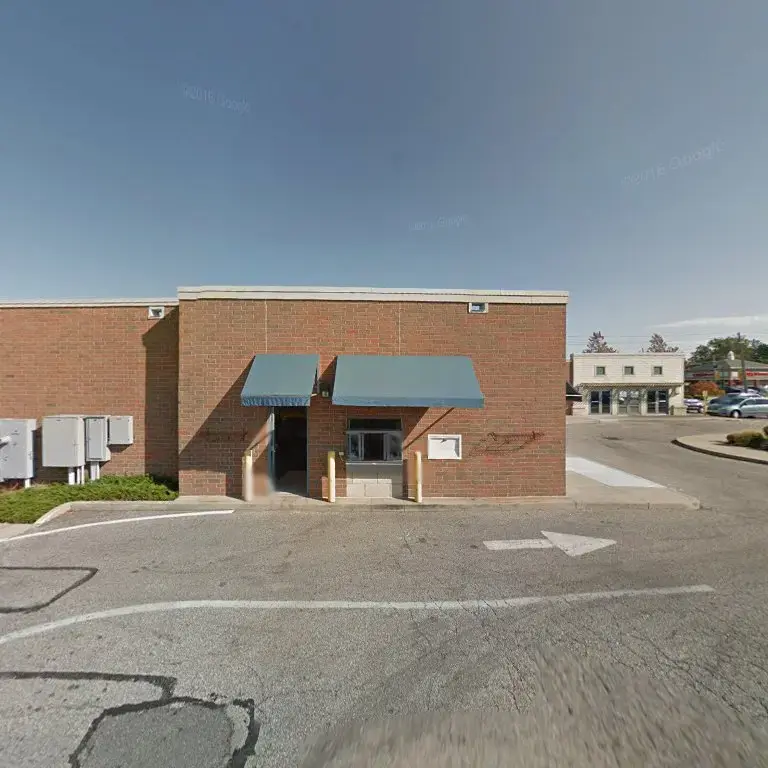 Tide Cleaners - Image 12