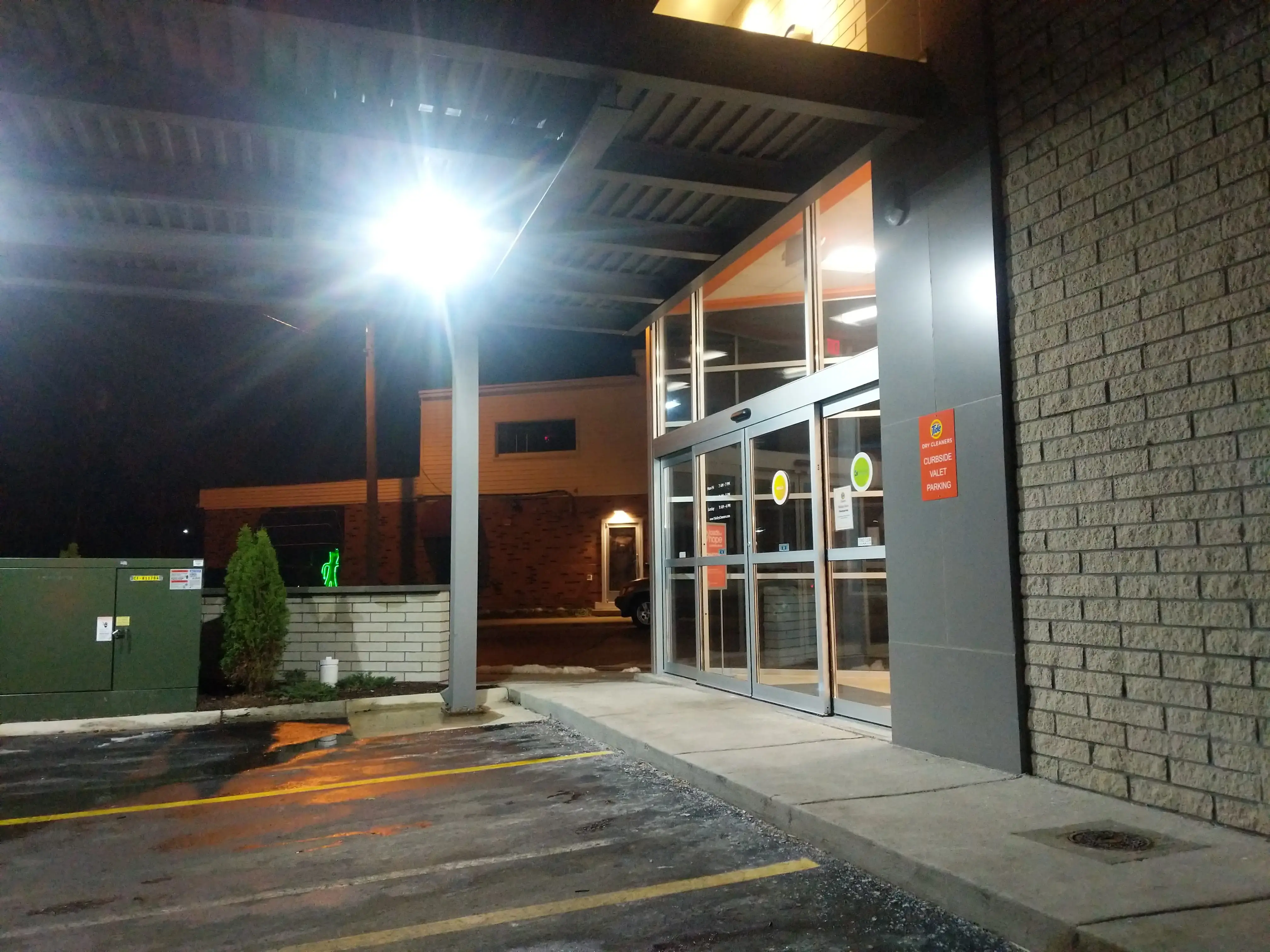 Tide Cleaners - Image 12