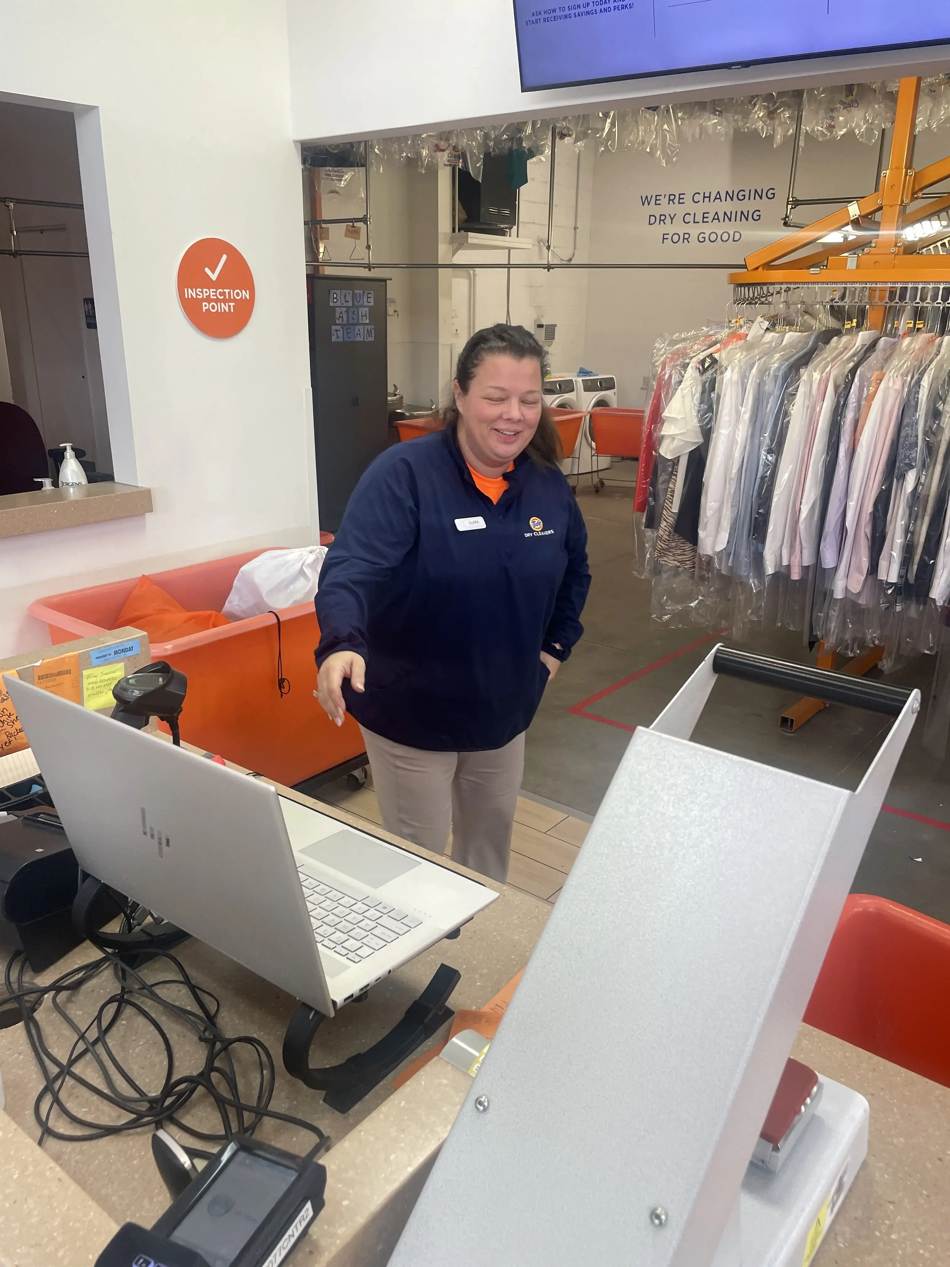 Tide Cleaners thumbnail 8