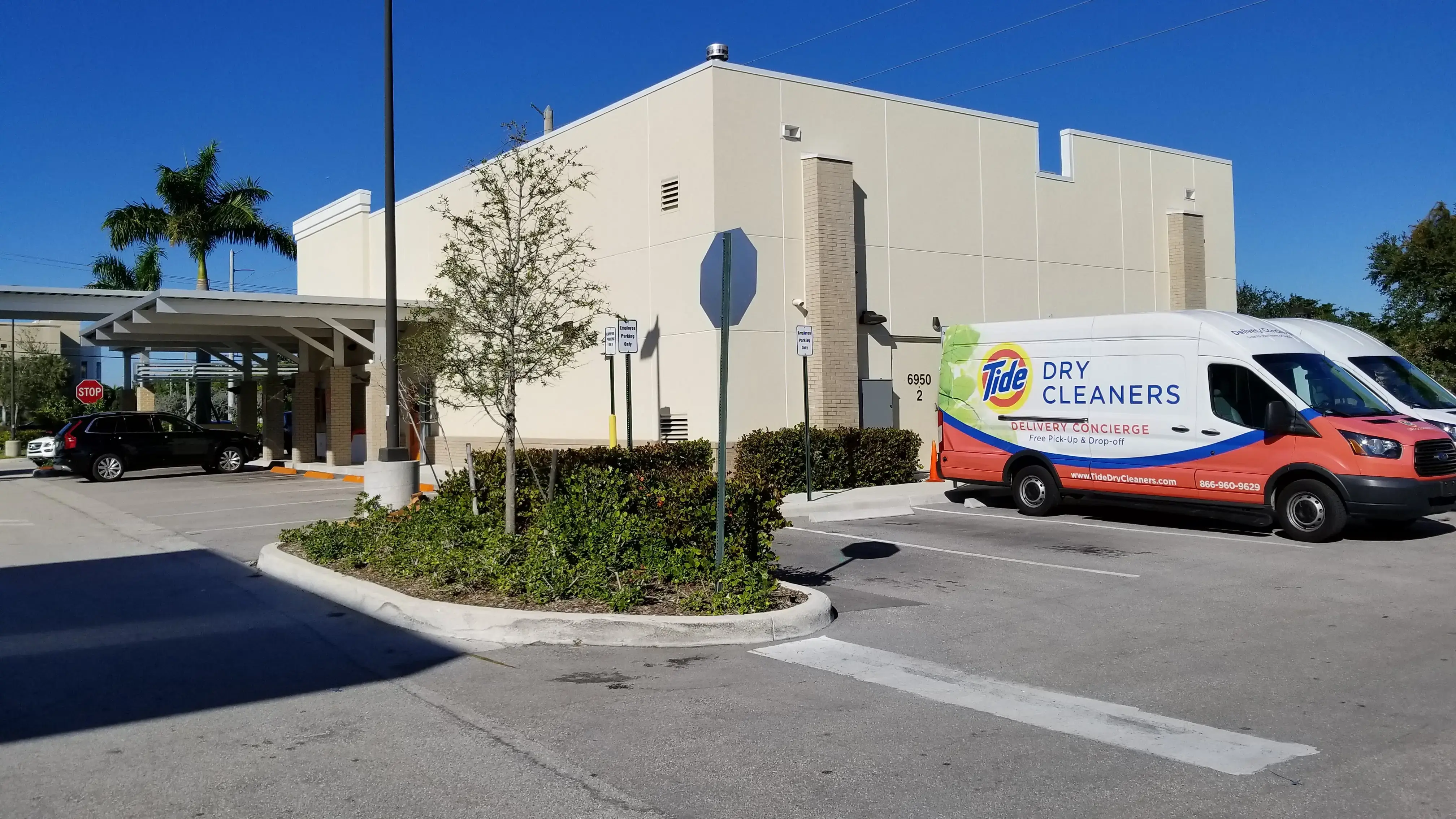 Tide Cleaners thumbnail 10