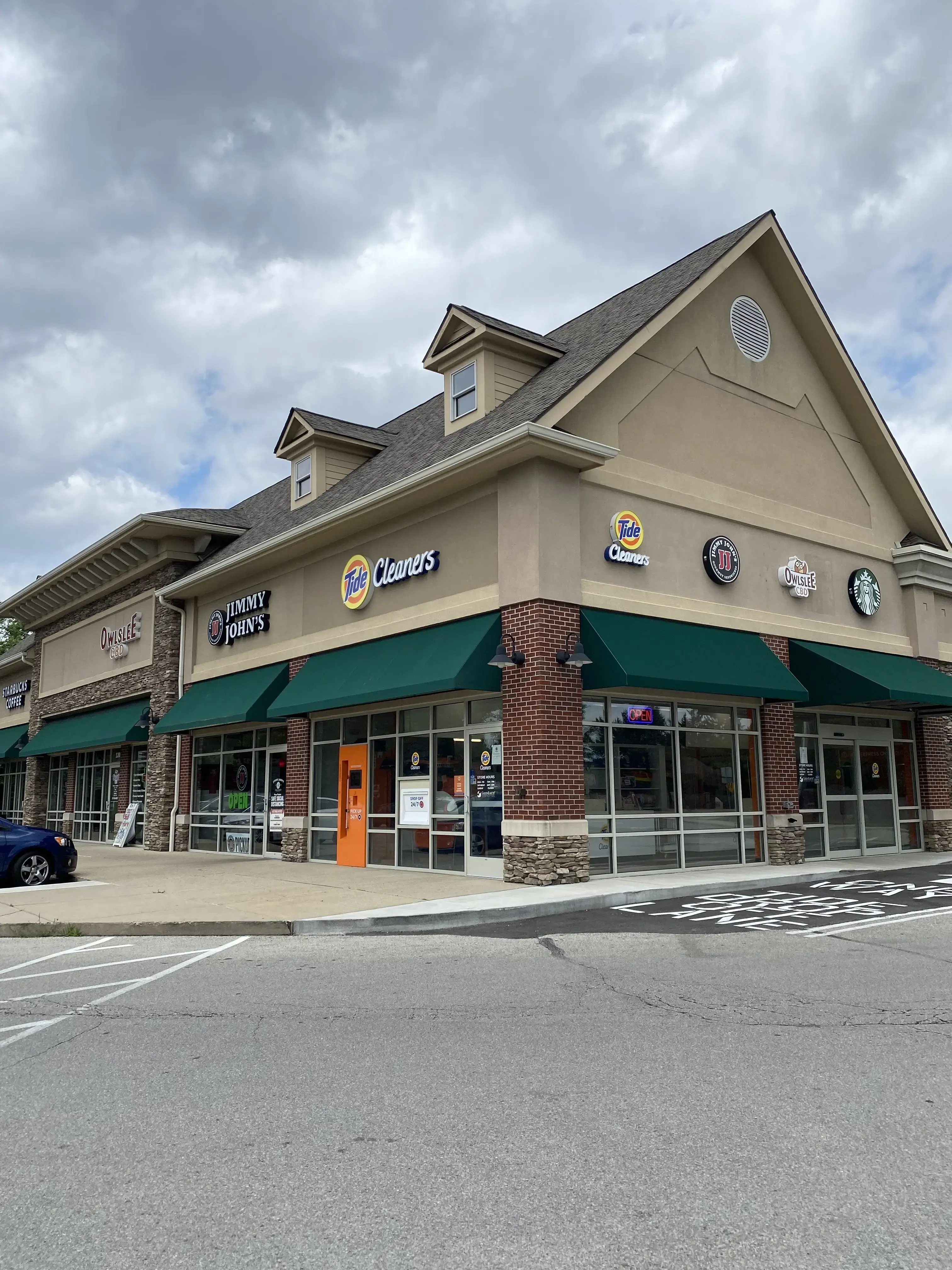 Tide Cleaners - Image 11