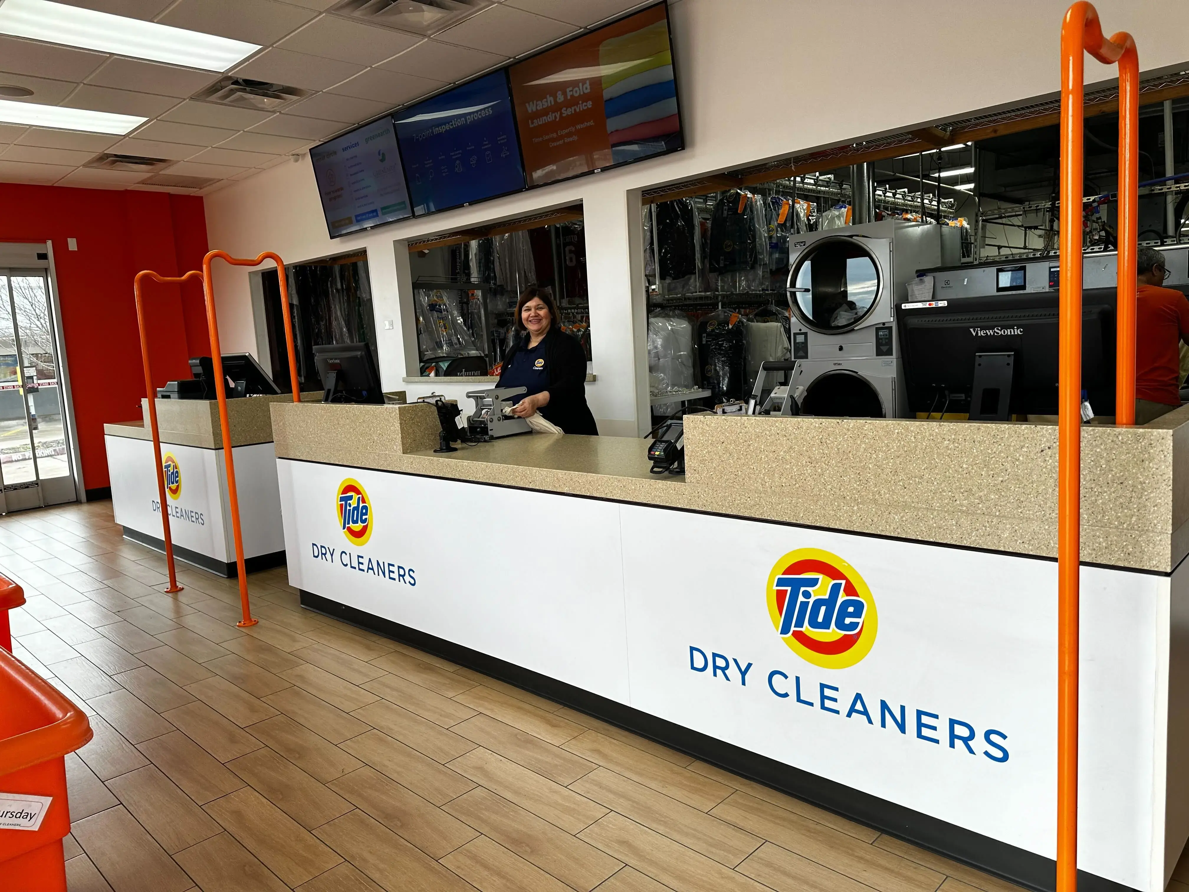 Tide Cleaners - Image 3