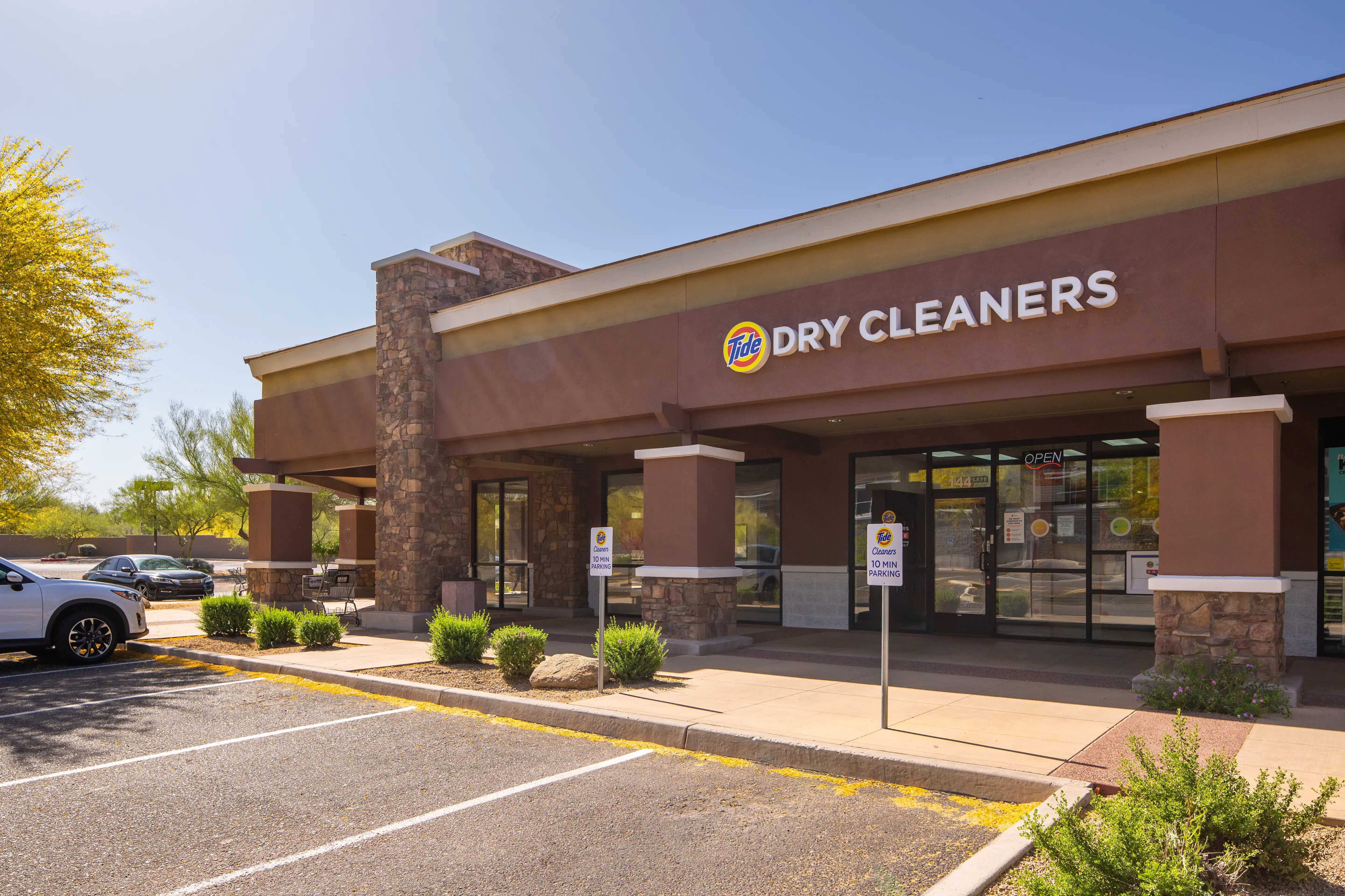 Tide Cleaners thumbnail 12