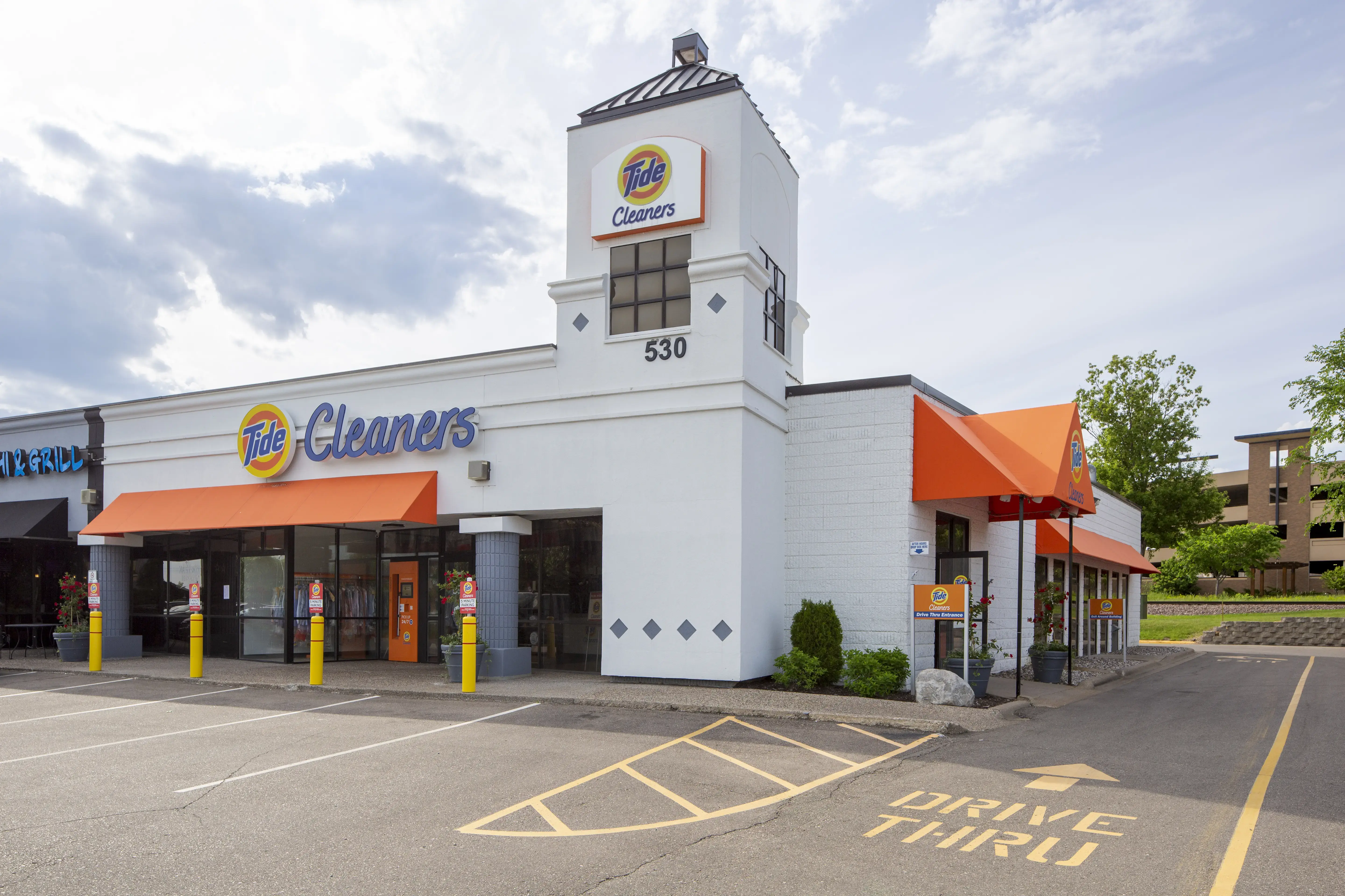 Tide Cleaners - Image 16