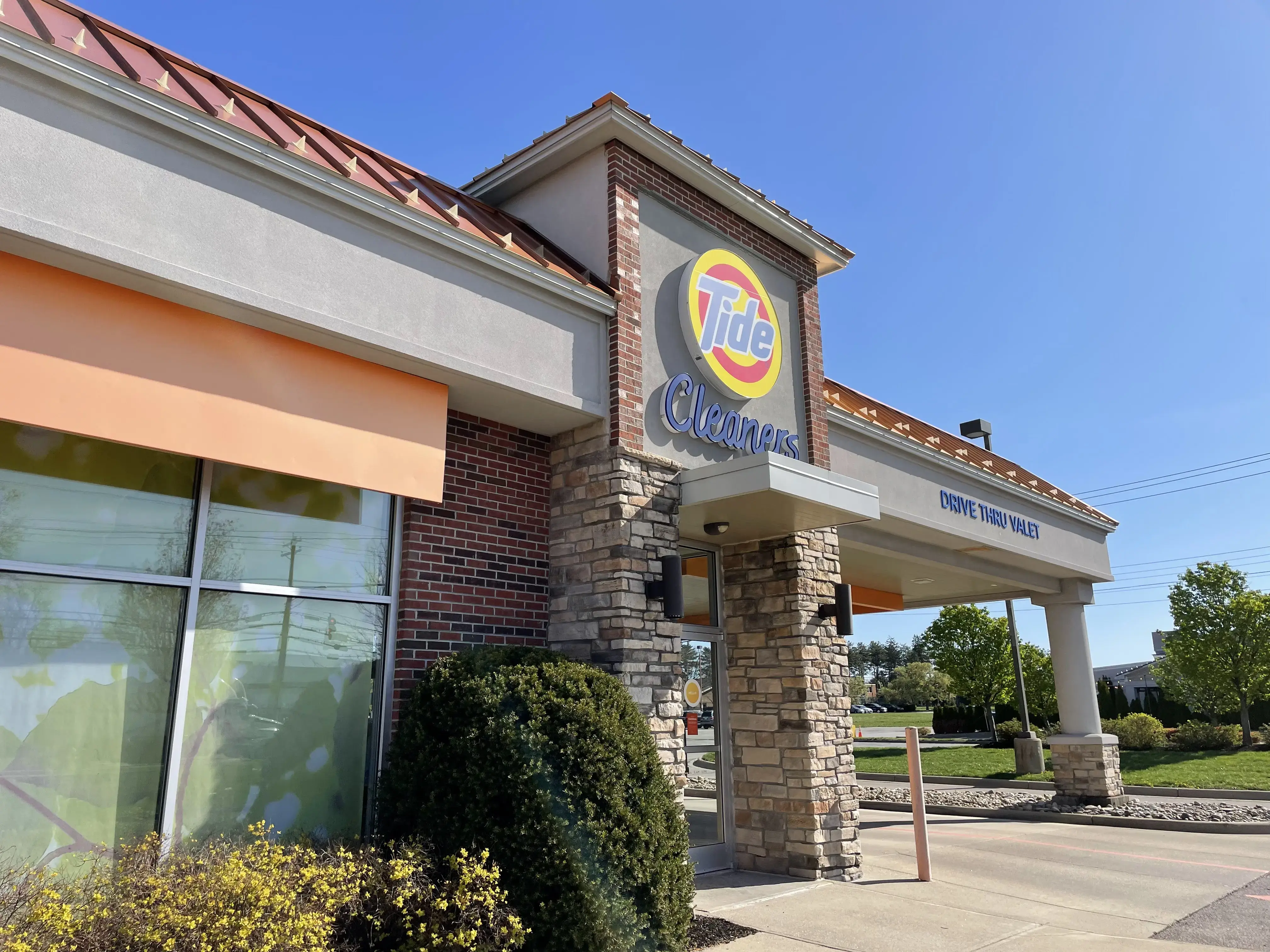 Tide Cleaners - Image 18