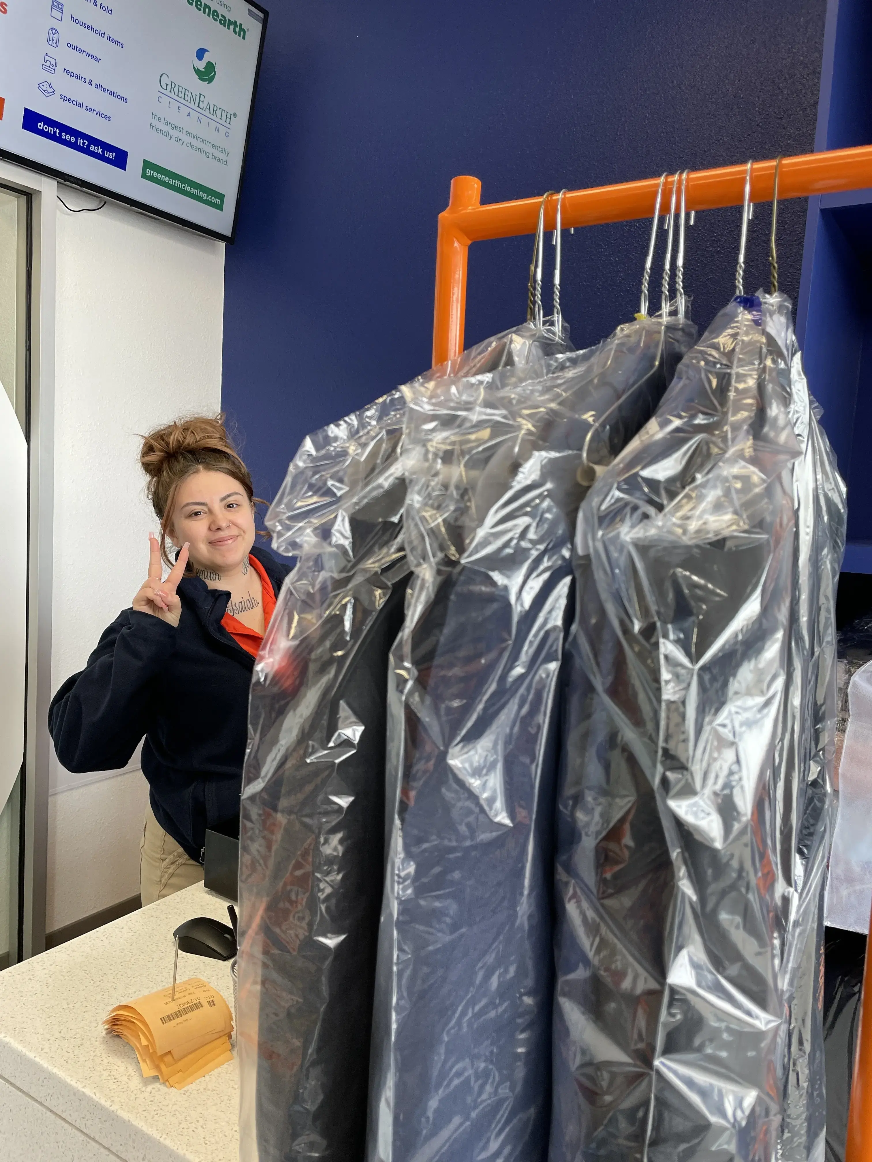 Tide Cleaners thumbnail 7