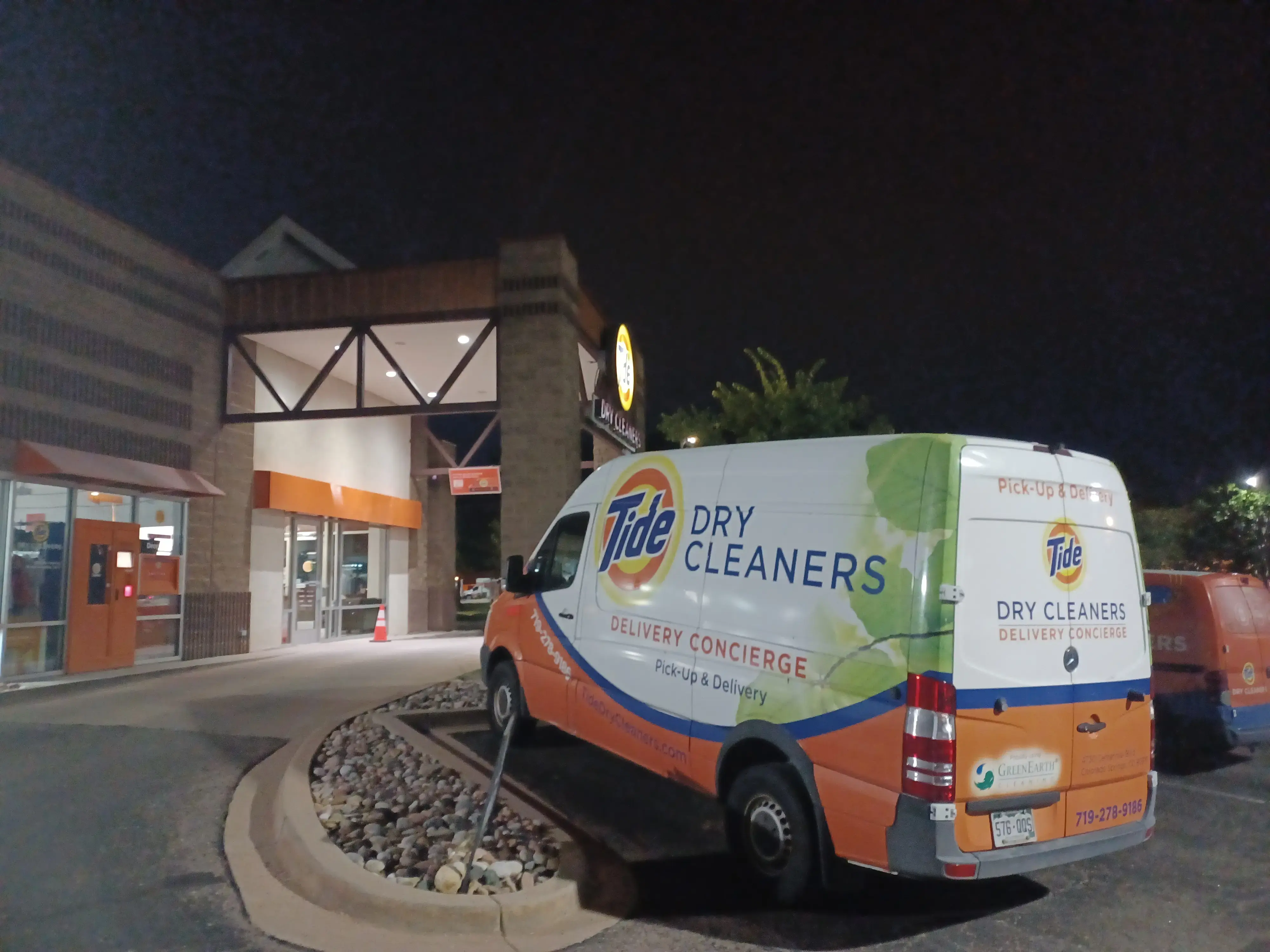 Tide Cleaners thumbnail 10