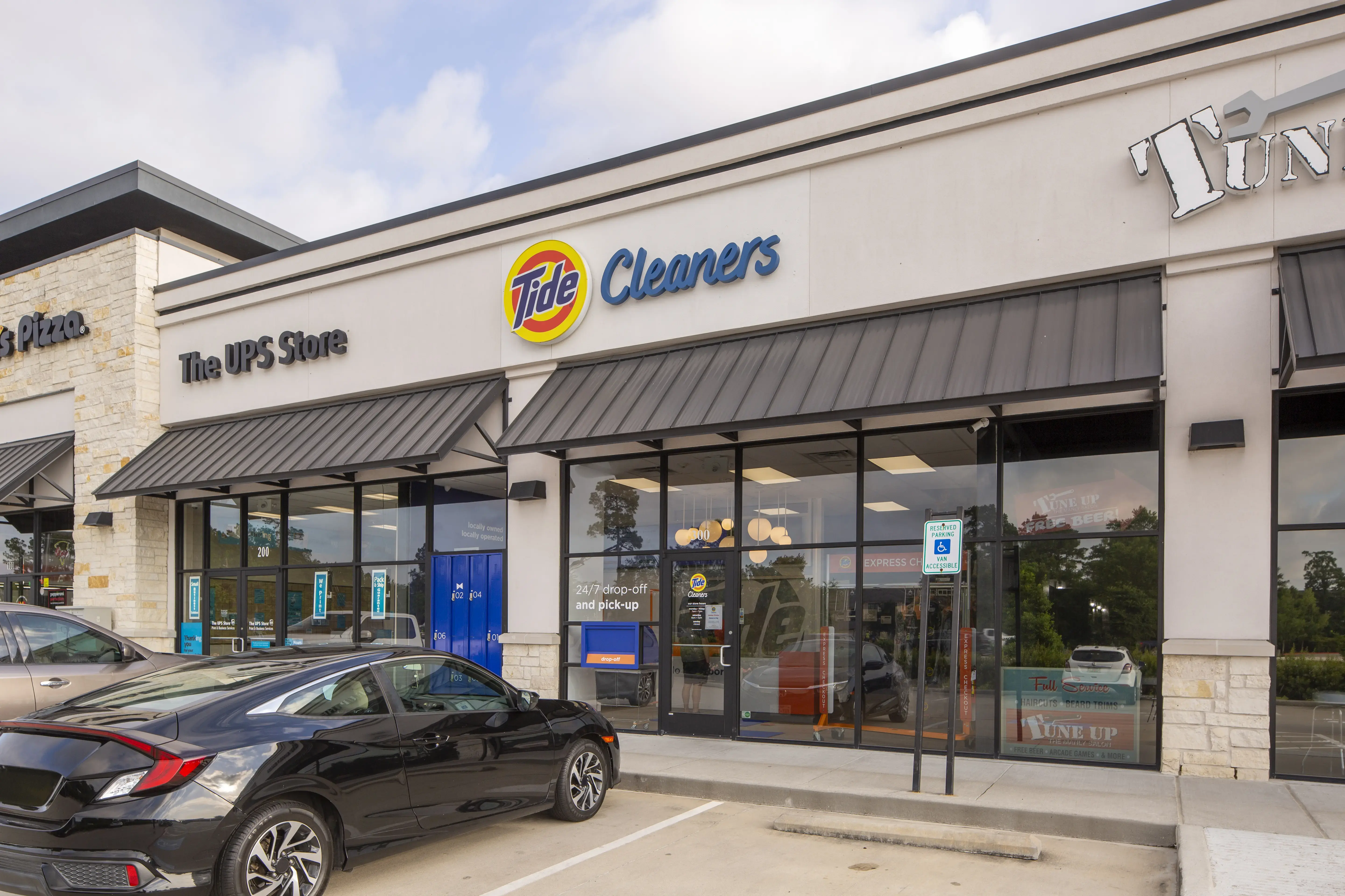 Tide Cleaners thumbnail 2