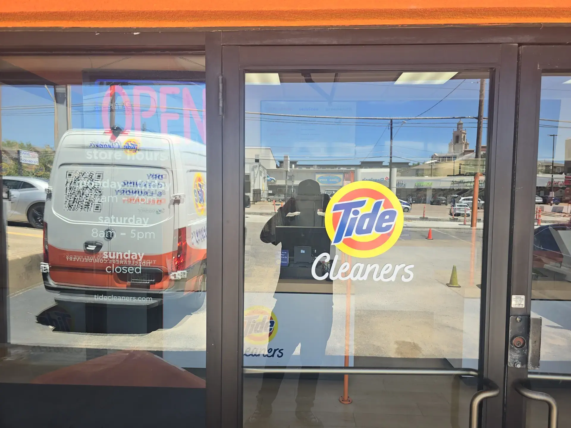 Tide Cleaners thumbnail 9
