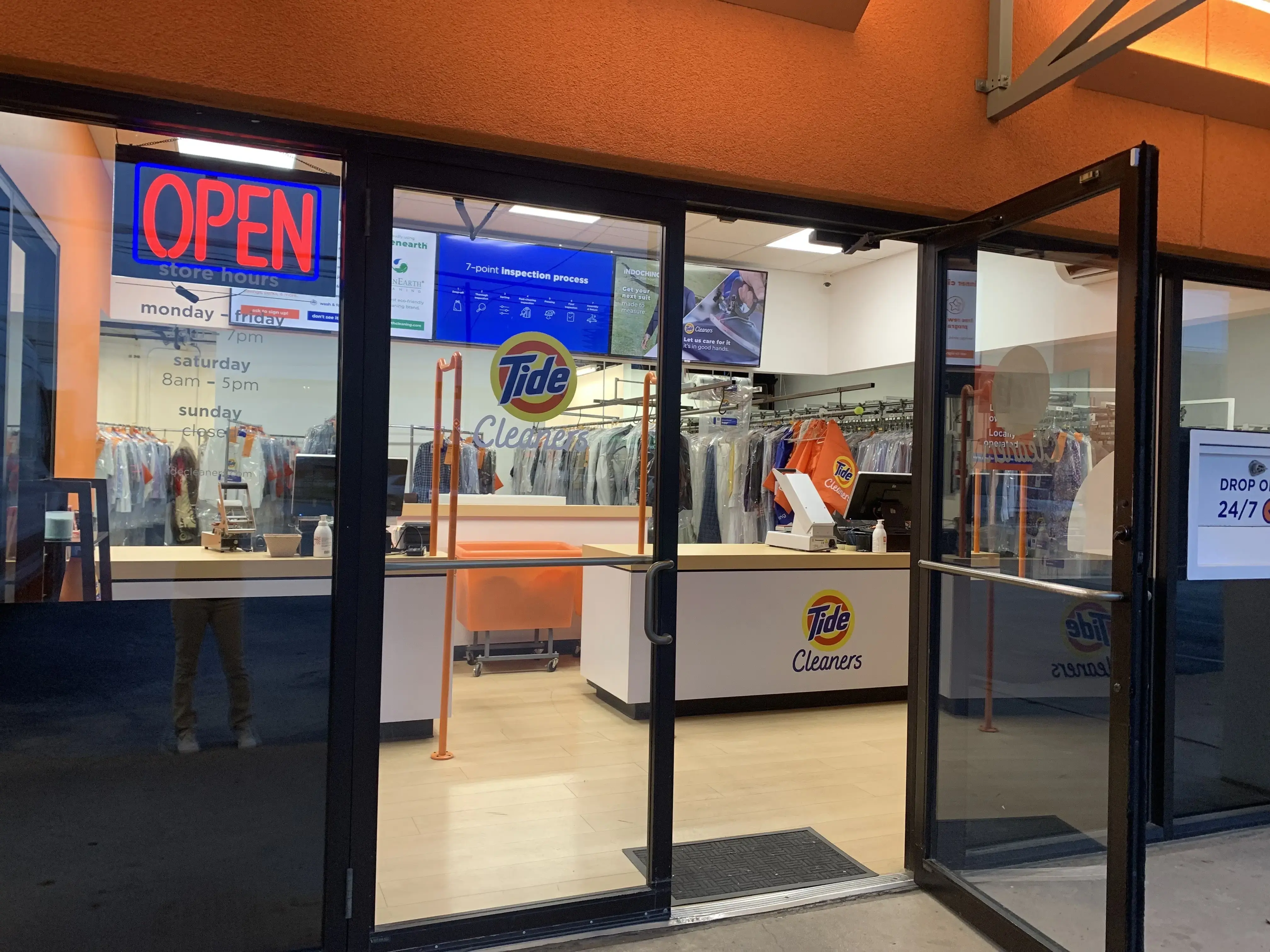 Tide Cleaners - Image 3