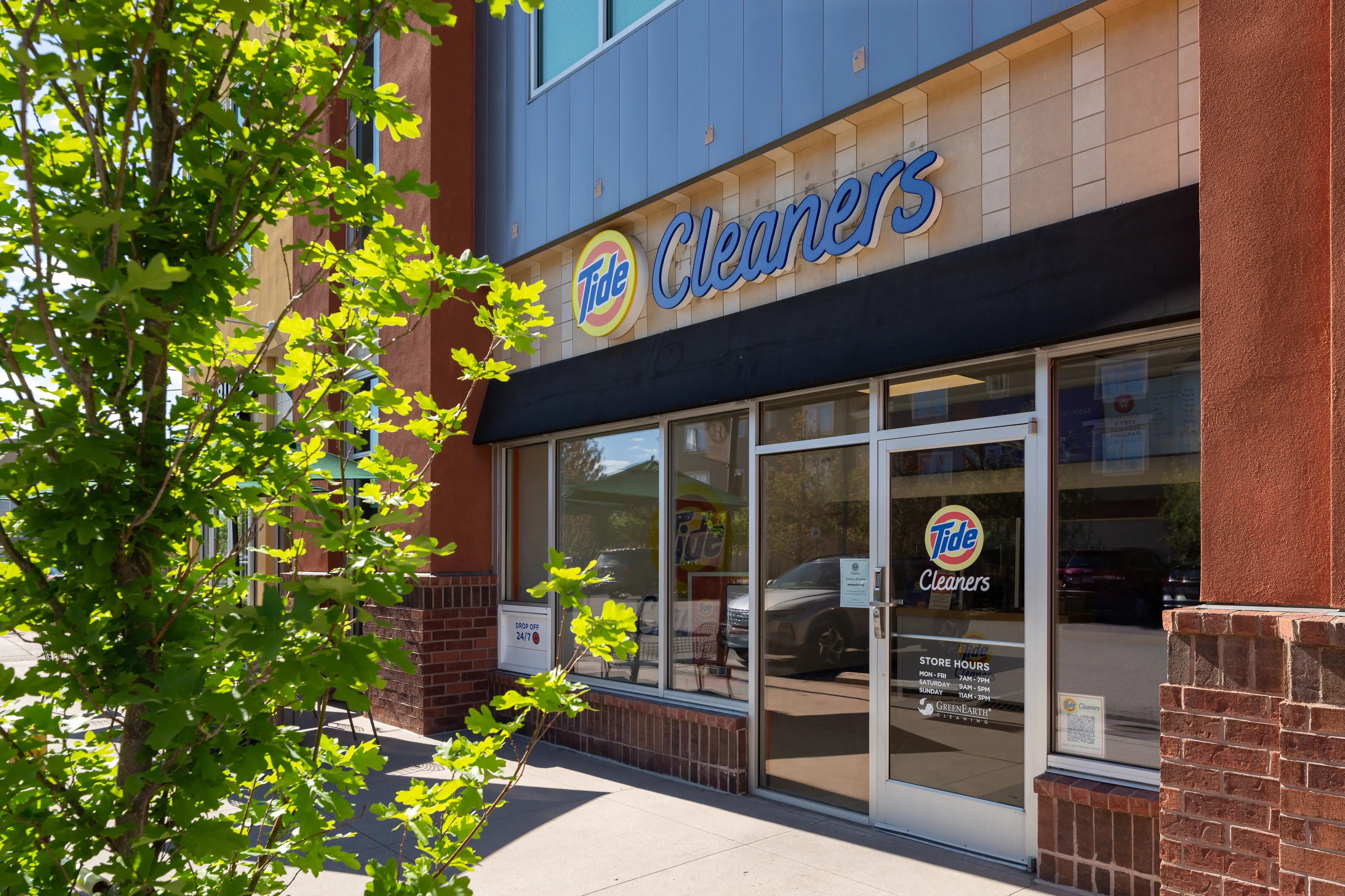 Tide Cleaners - Image 10