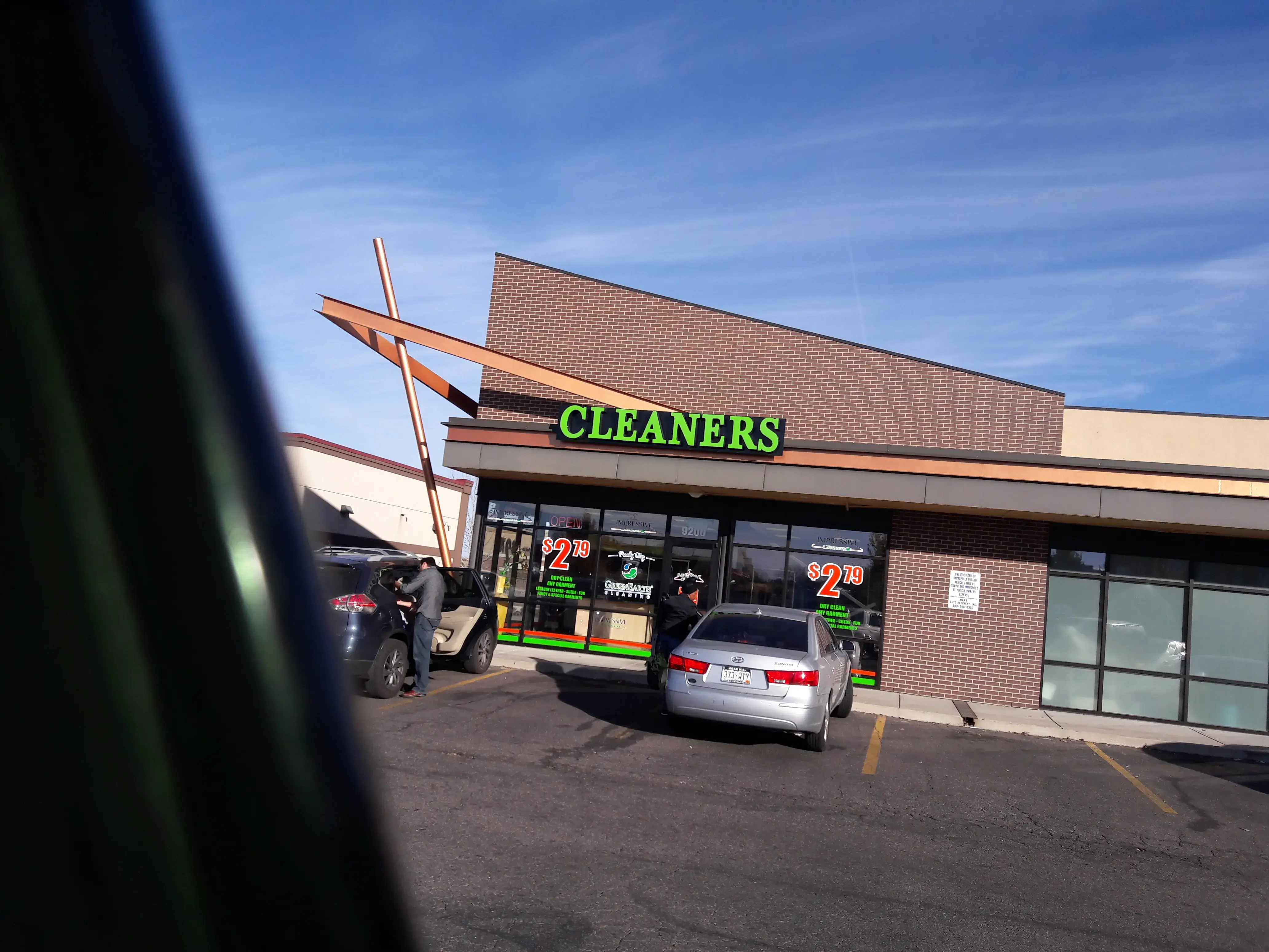 Tide Cleaners thumbnail 5