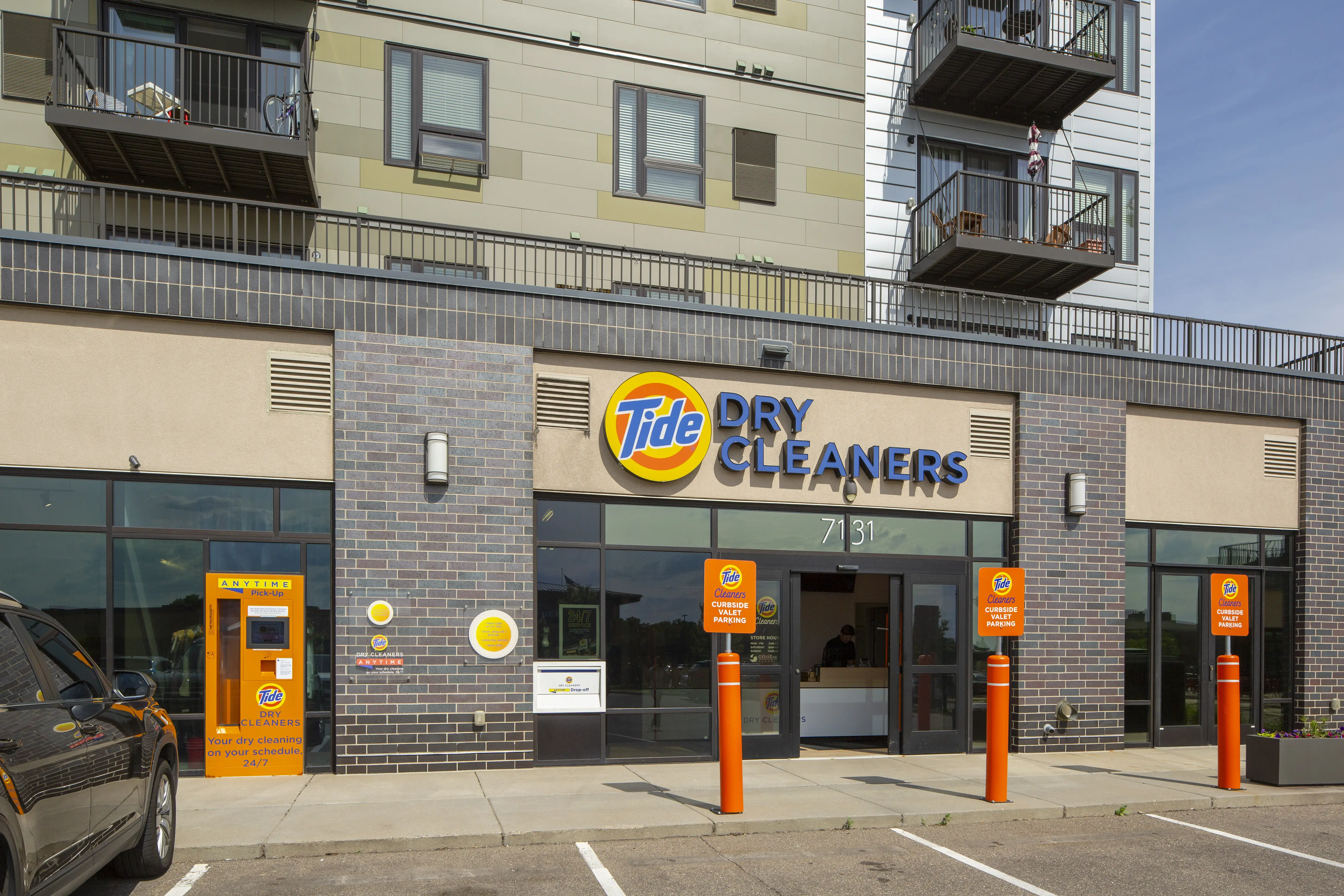 Tide Cleaners - Image 2