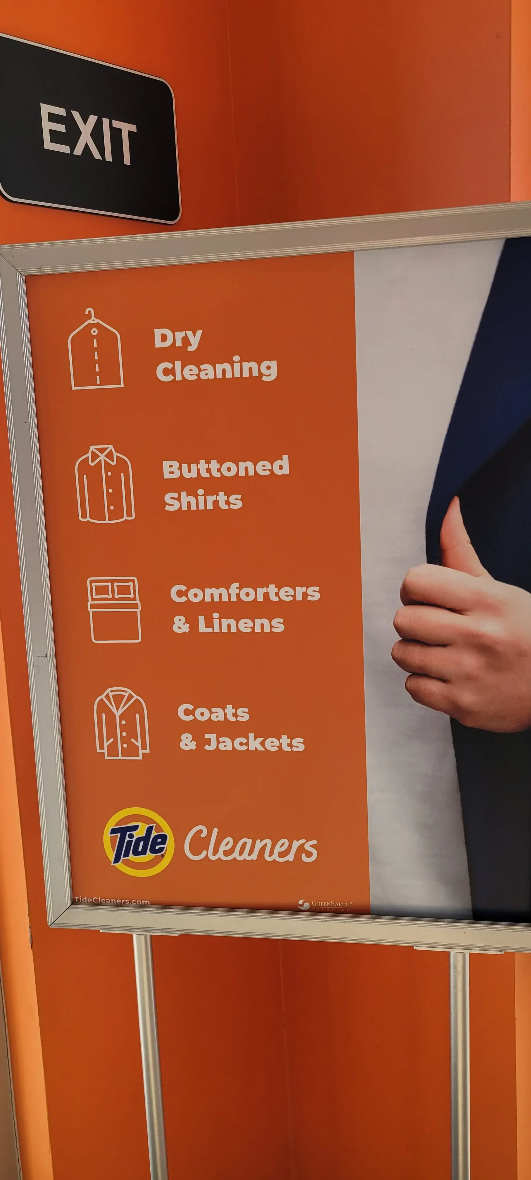 Tide Cleaners thumbnail 19