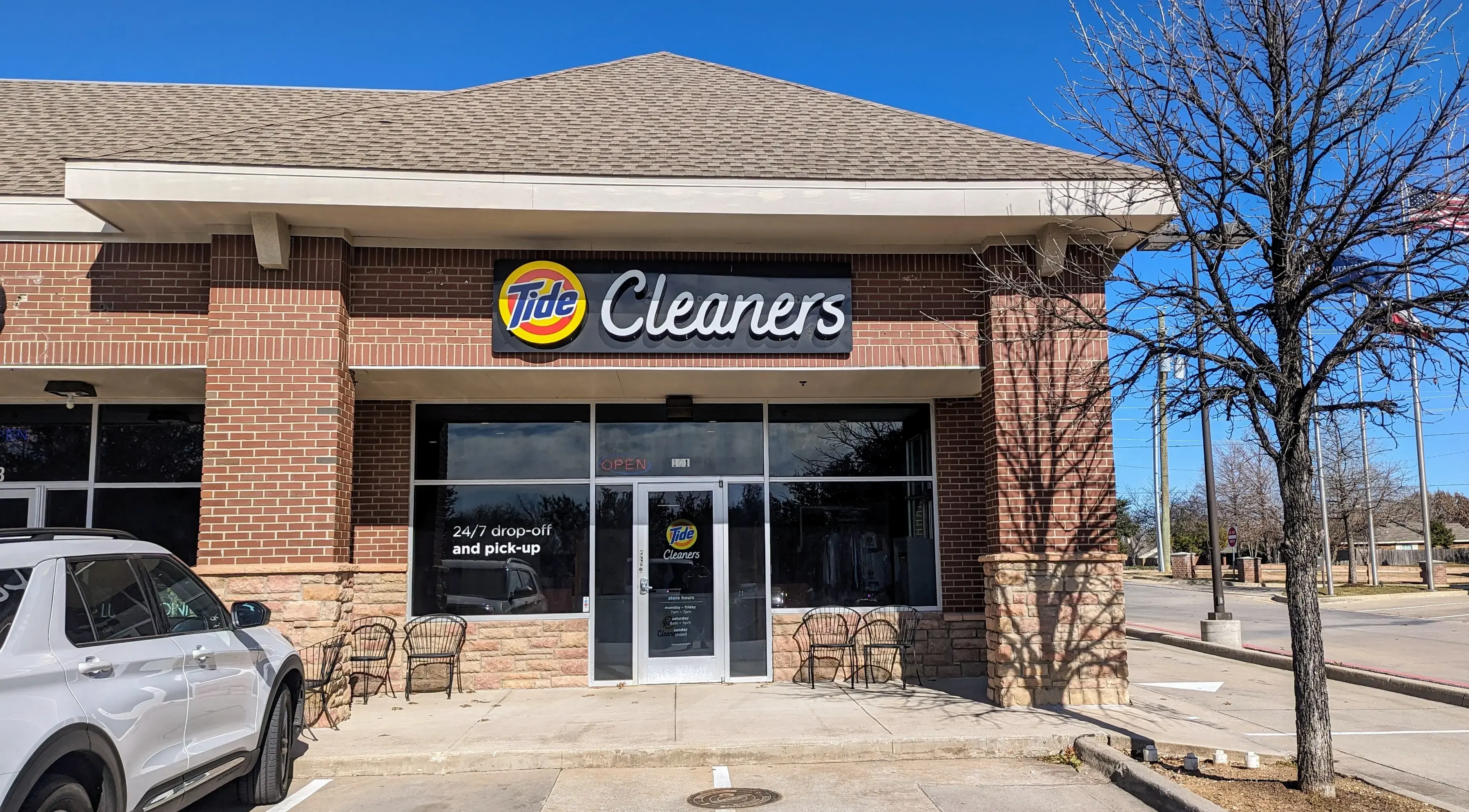Tide Cleaners - Image 7