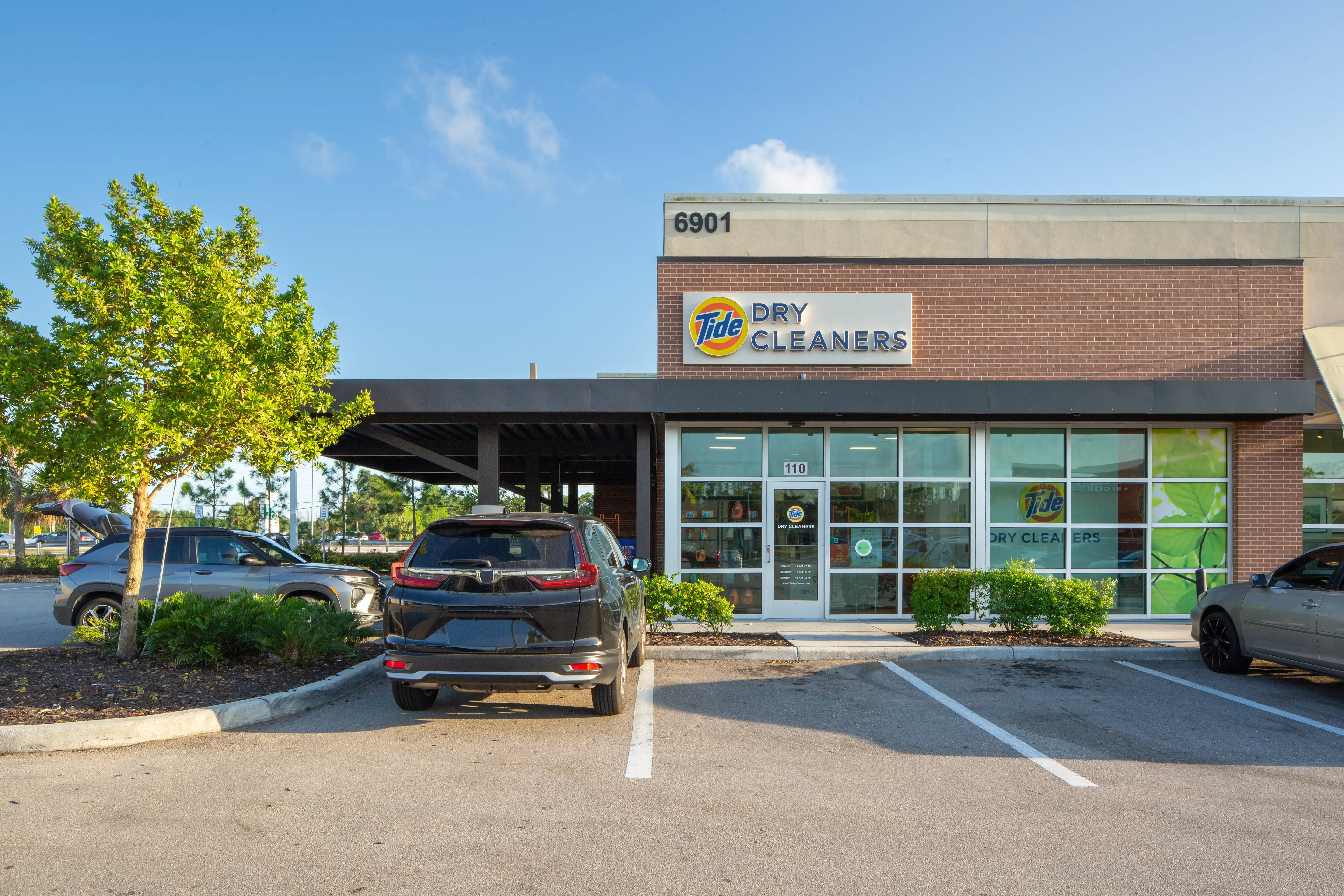 Tide Cleaners - Image 15