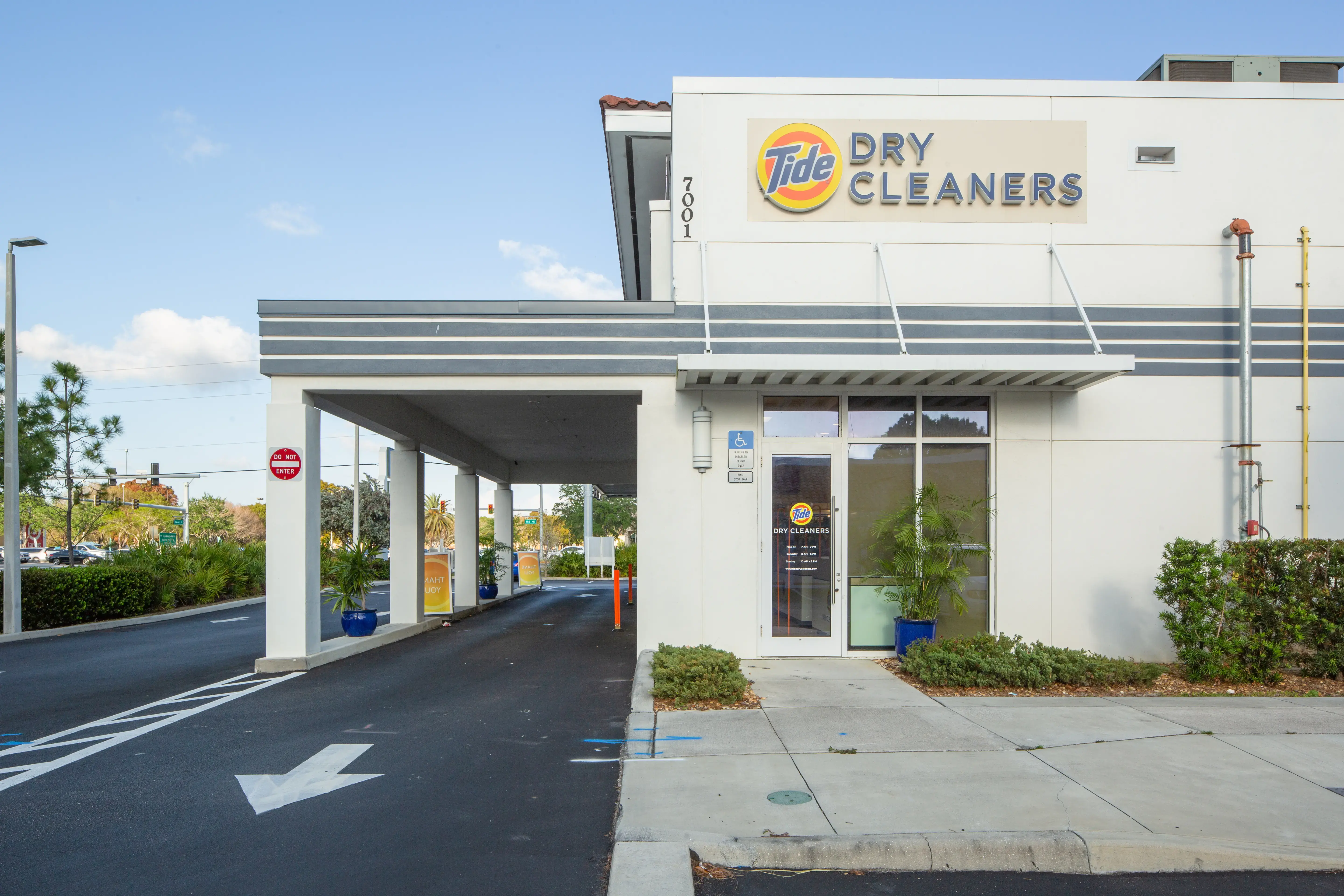 Tide Cleaners - Image 16