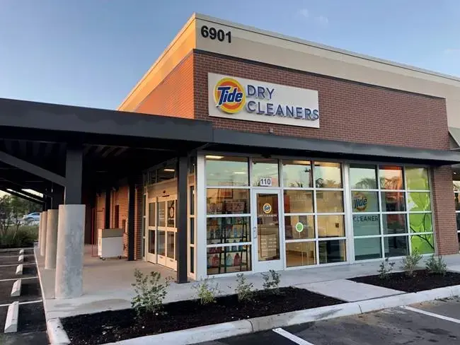 Tide Cleaners thumbnail 12